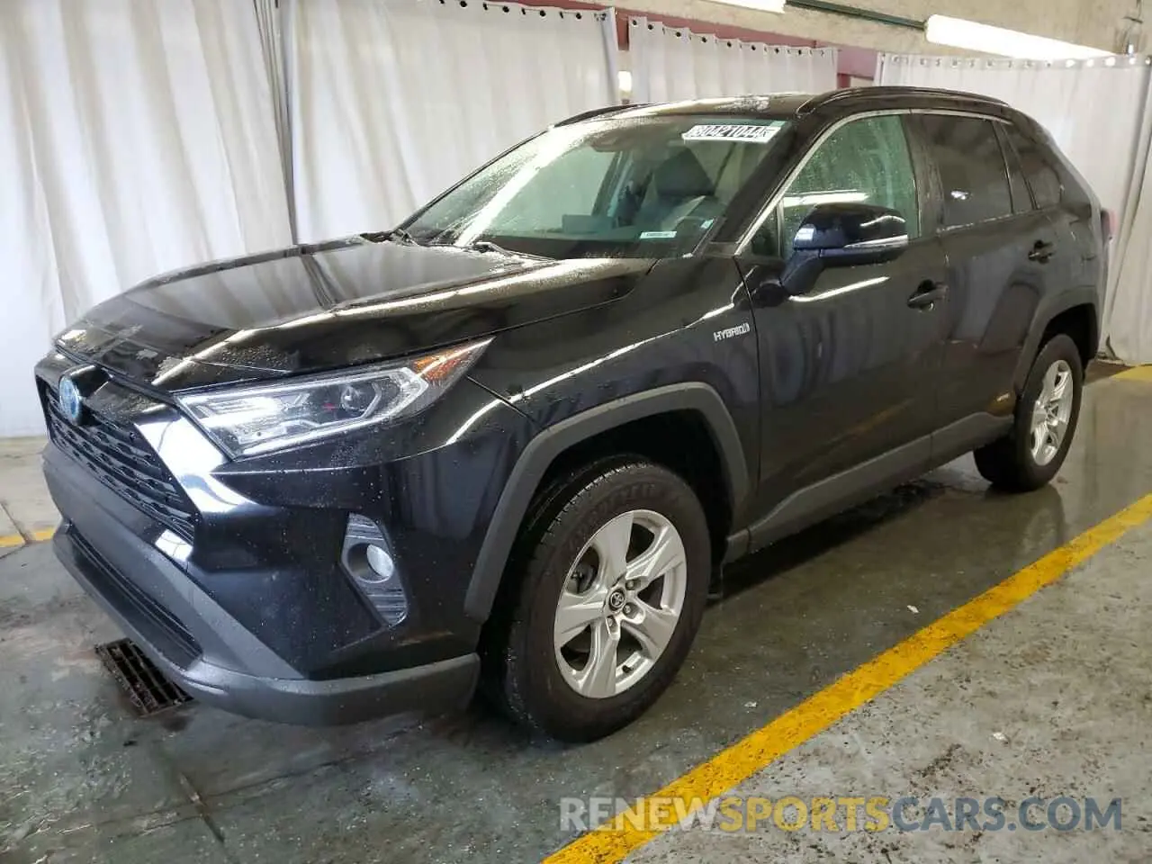 1 Фотография поврежденного автомобиля 4T3RWRFV5LU002968 TOYOTA RAV4 2020