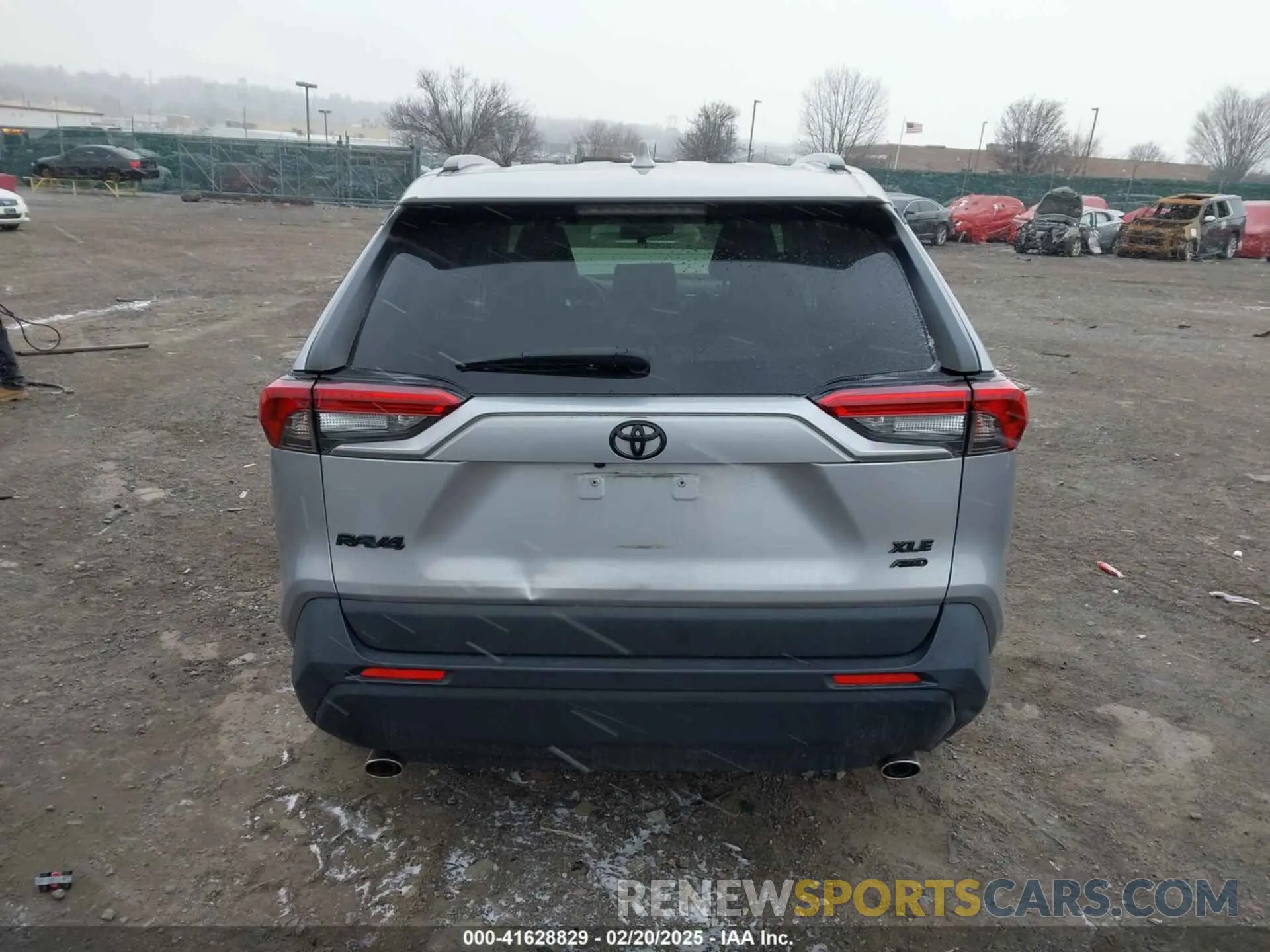 16 Фотография поврежденного автомобиля JTMA1RFV1LD056535 TOYOTA RAV4 2020