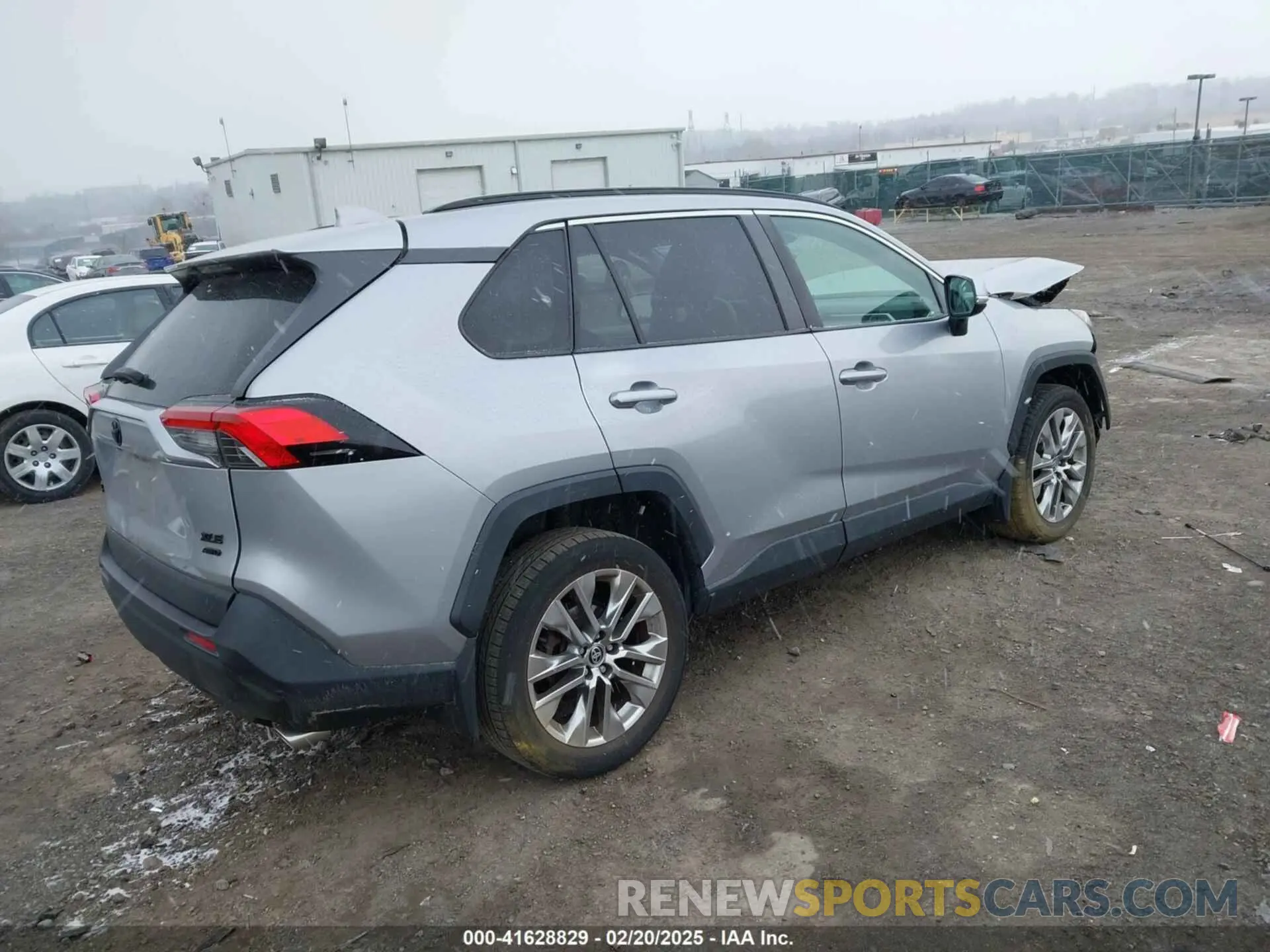 4 Фотография поврежденного автомобиля JTMA1RFV1LD056535 TOYOTA RAV4 2020
