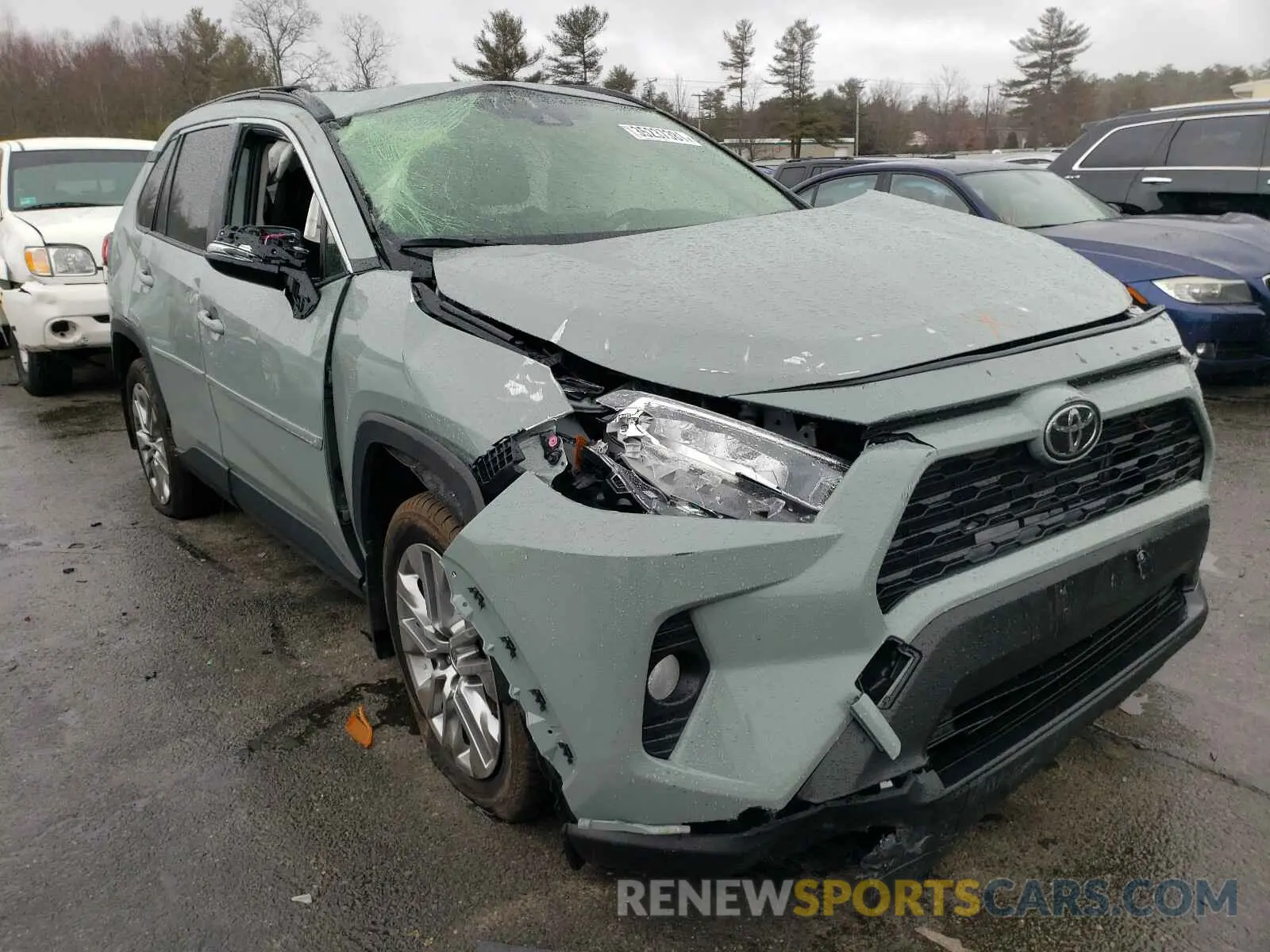 1 Photograph of a damaged car JTMA1RFV1LJ036481 TOYOTA RAV4 2020
