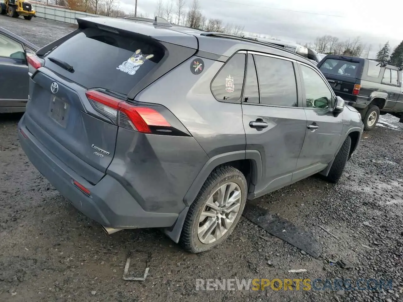 3 Фотография поврежденного автомобиля JTMA1RFV6LD529507 TOYOTA RAV4 2020