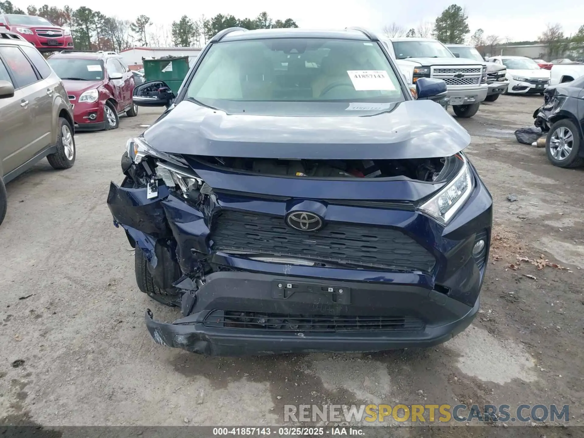 12 Photograph of a damaged car JTMA1RFV7LD525322 TOYOTA RAV4 2020