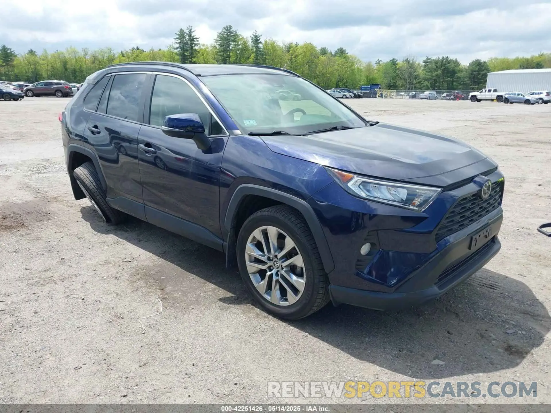 1 Фотография поврежденного автомобиля JTMA1RFV9LD067850 TOYOTA RAV4 2020