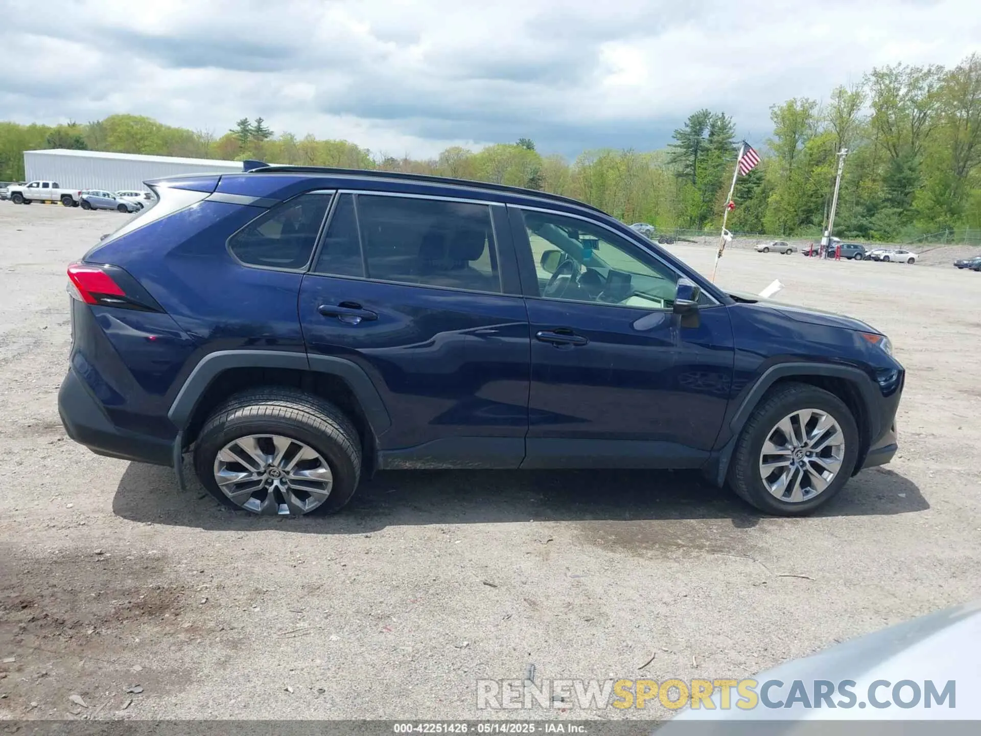 14 Фотография поврежденного автомобиля JTMA1RFV9LD067850 TOYOTA RAV4 2020