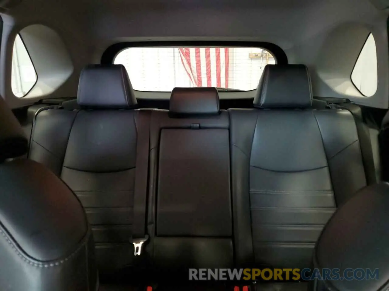 10 Фотография поврежденного автомобиля JTMA1RFVXLJ037340 TOYOTA RAV4 2020