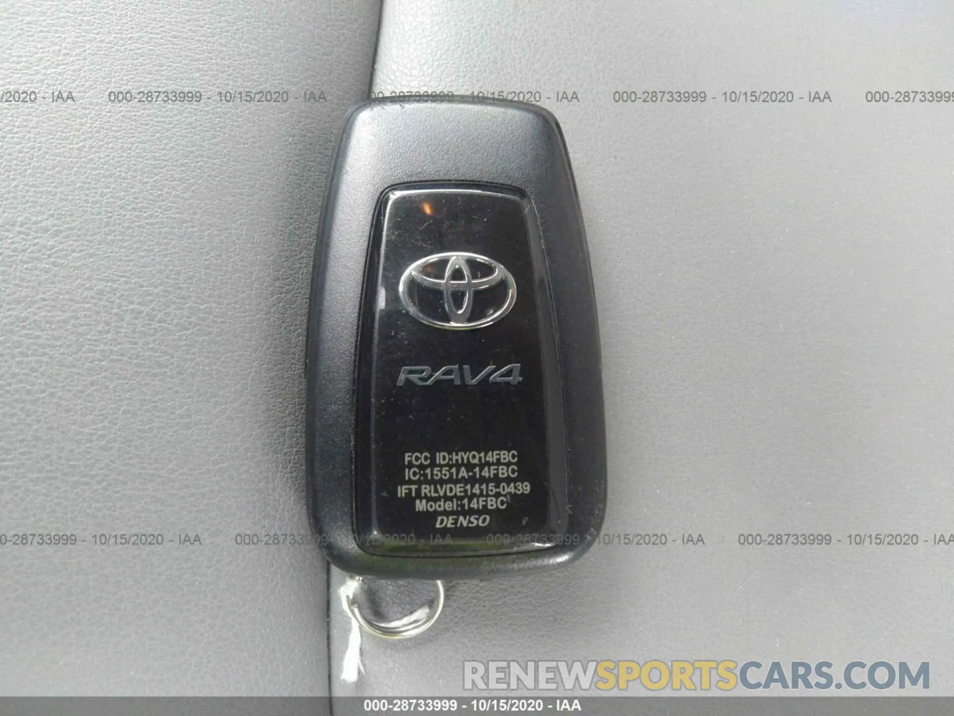 11 Photograph of a damaged car JTMC1RFV2LD520618 TOYOTA RAV4 2020