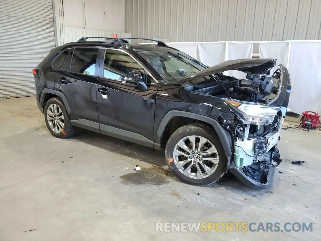 4 Photograph of a damaged car JTMC1RFV3LJ021666 TOYOTA RAV4 2020