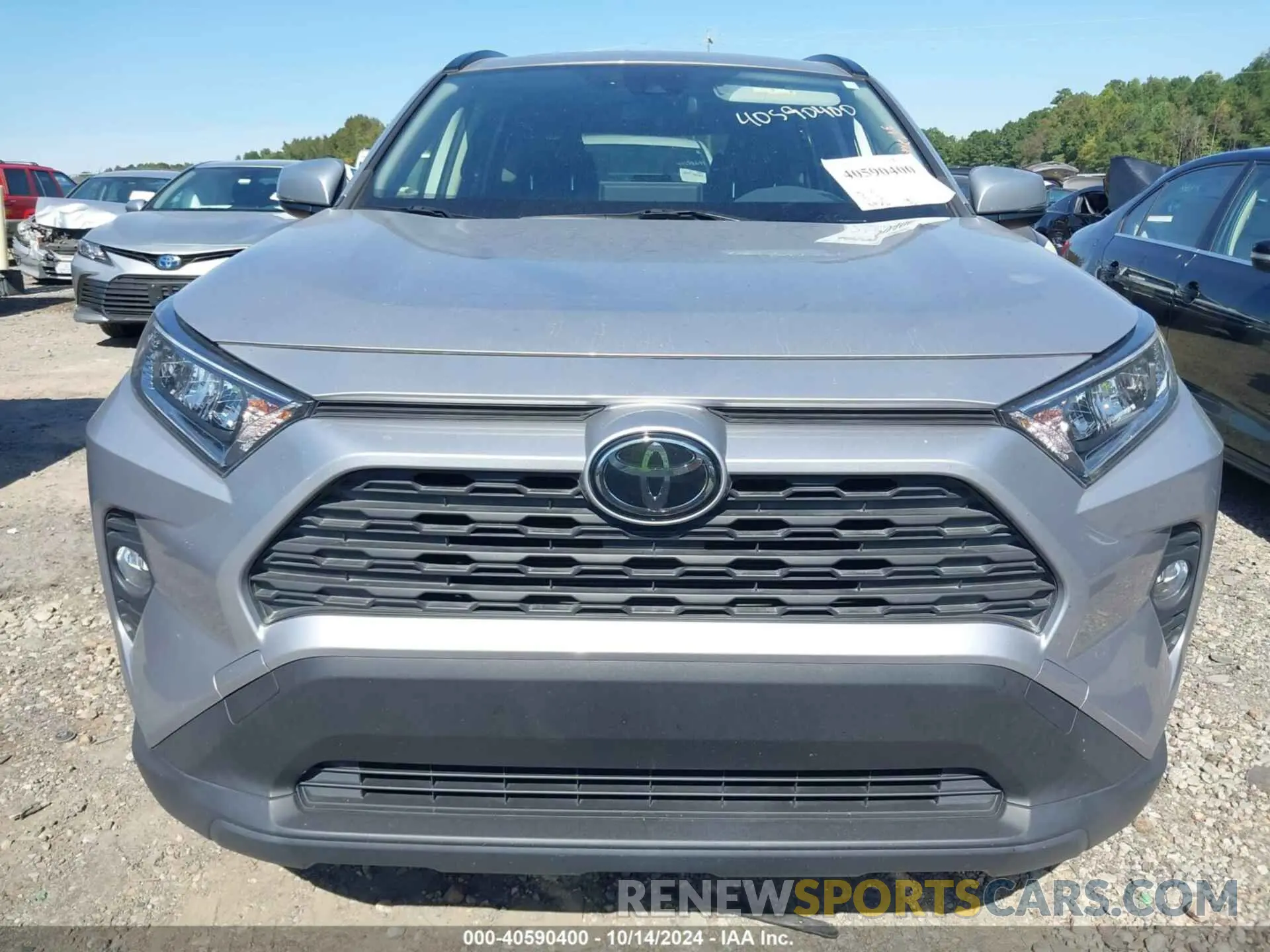 13 Photograph of a damaged car JTMC1RFV7LD517603 TOYOTA RAV4 2020