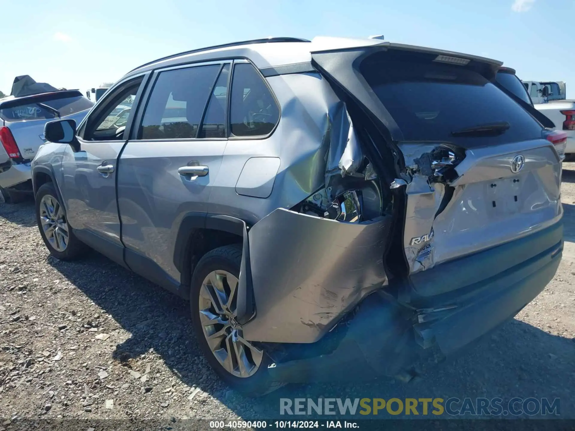 3 Photograph of a damaged car JTMC1RFV7LD517603 TOYOTA RAV4 2020