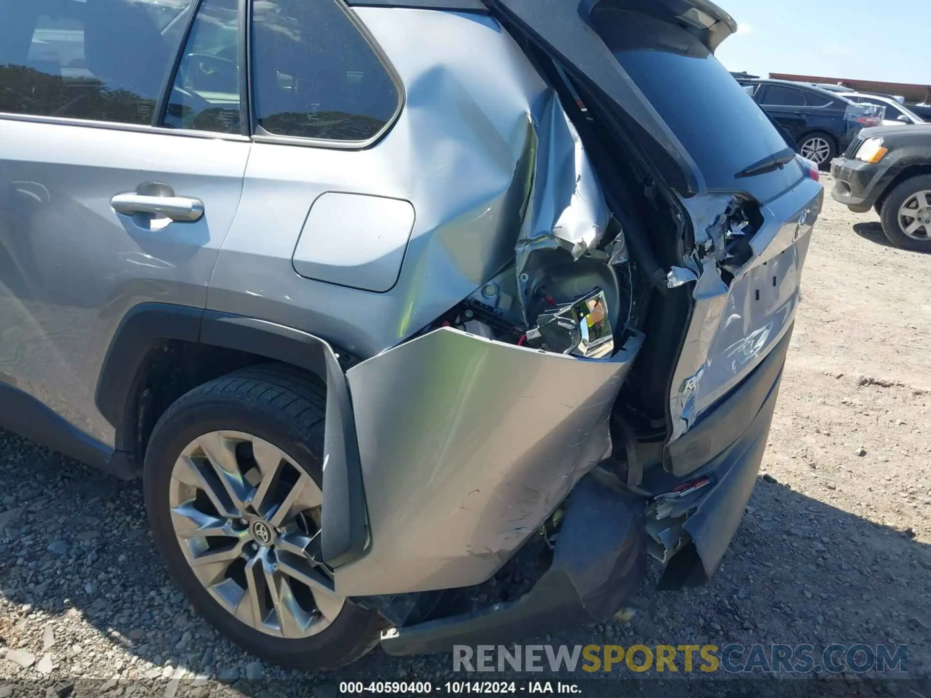 6 Photograph of a damaged car JTMC1RFV7LD517603 TOYOTA RAV4 2020