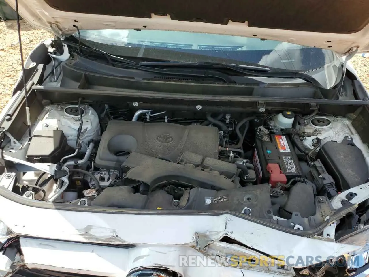12 Photograph of a damaged car JTMC1RFV7LD521831 TOYOTA RAV4 2020