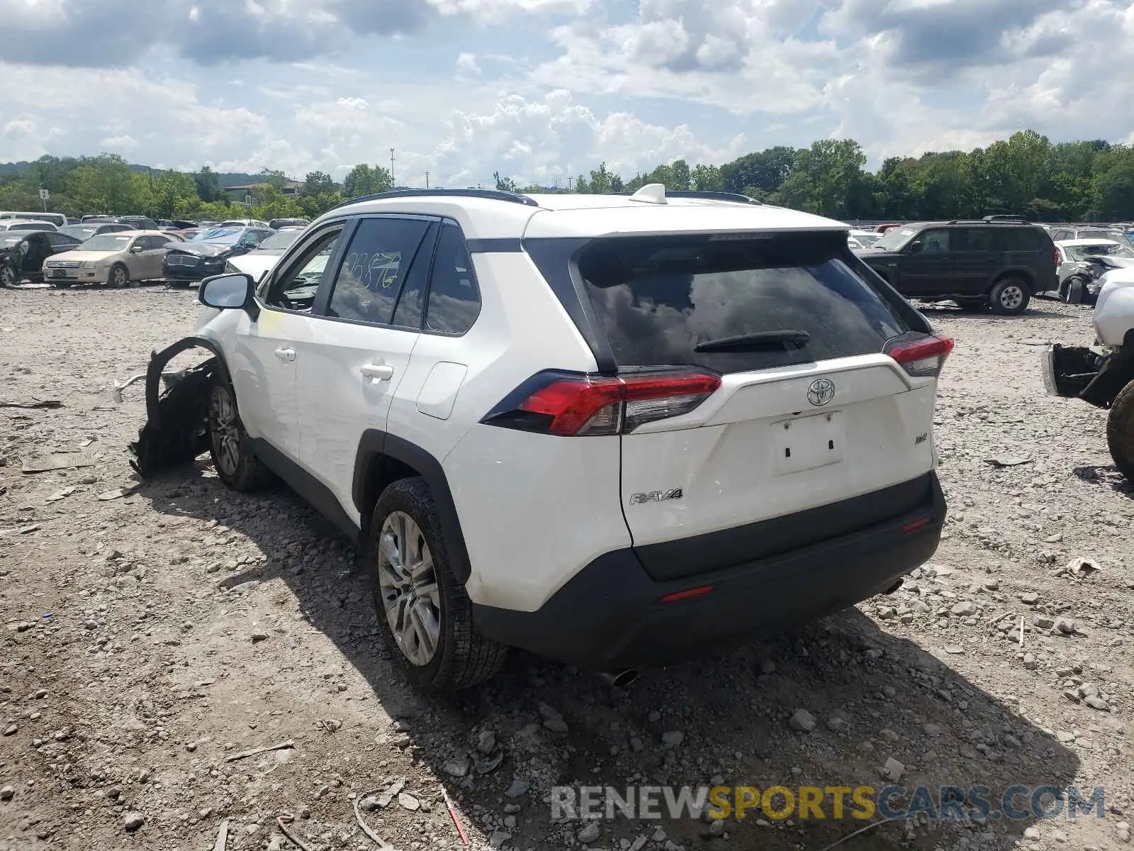3 Photograph of a damaged car JTMC1RFVXLD521547 TOYOTA RAV4 2020