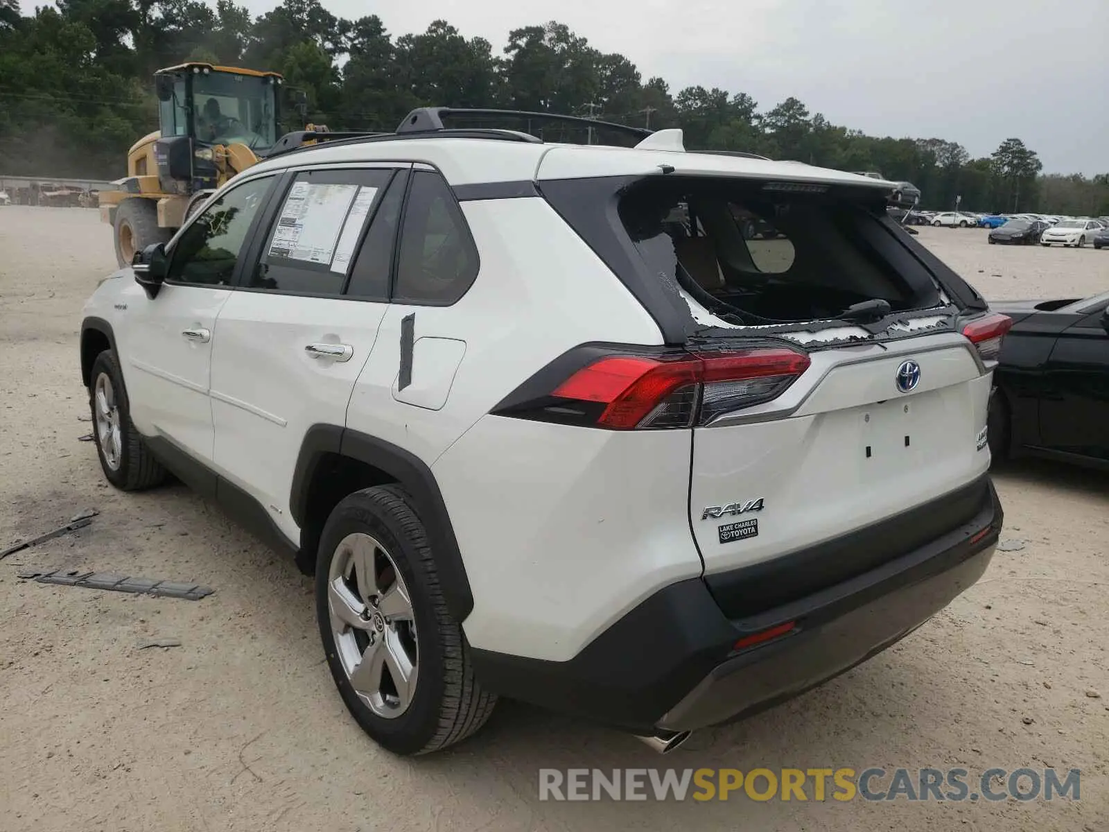 3 Photograph of a damaged car JTMD6RFV1LD501709 TOYOTA RAV4 2020