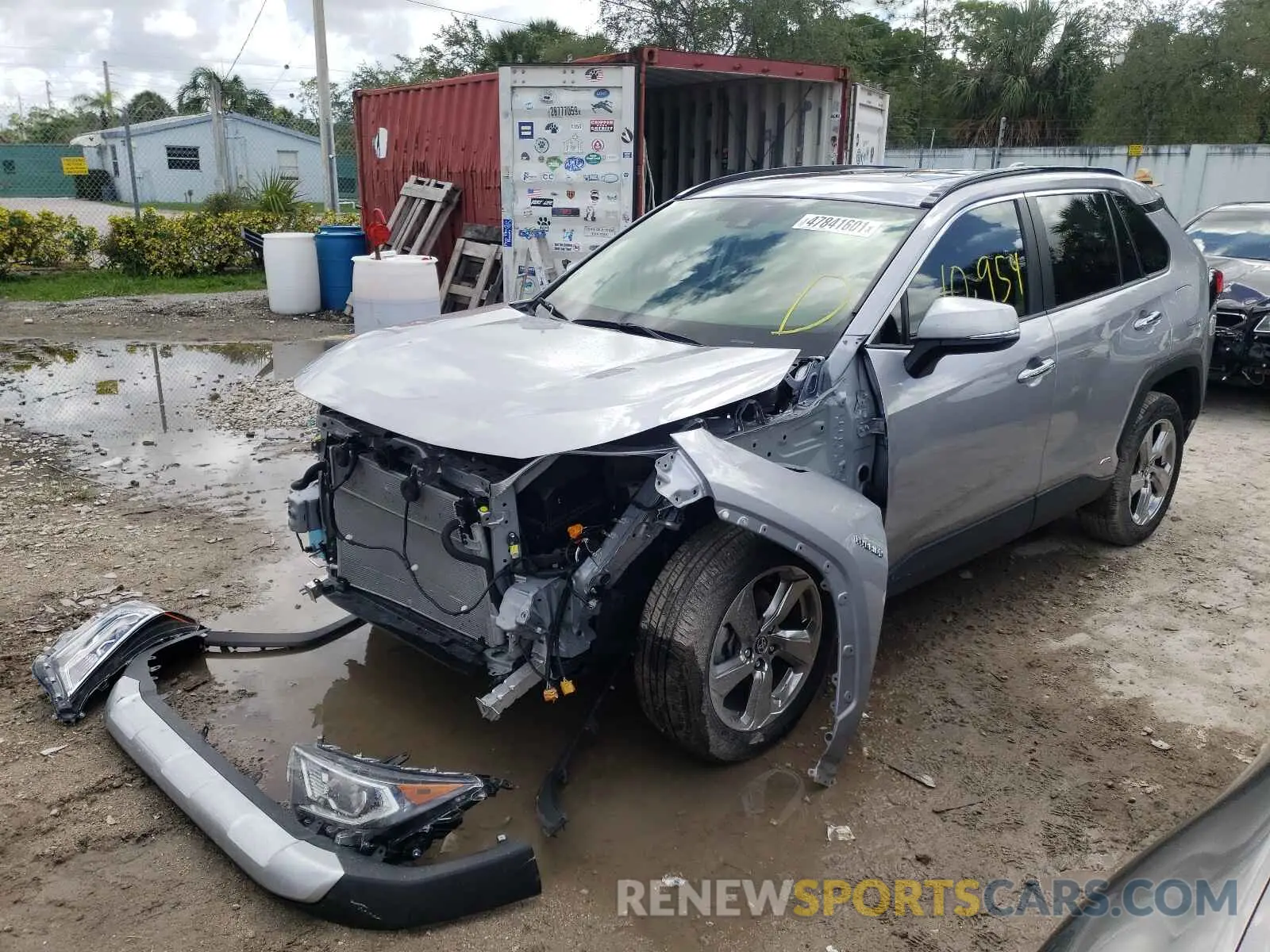 2 Photograph of a damaged car JTMD6RFVXLD002889 TOYOTA RAV4 2020