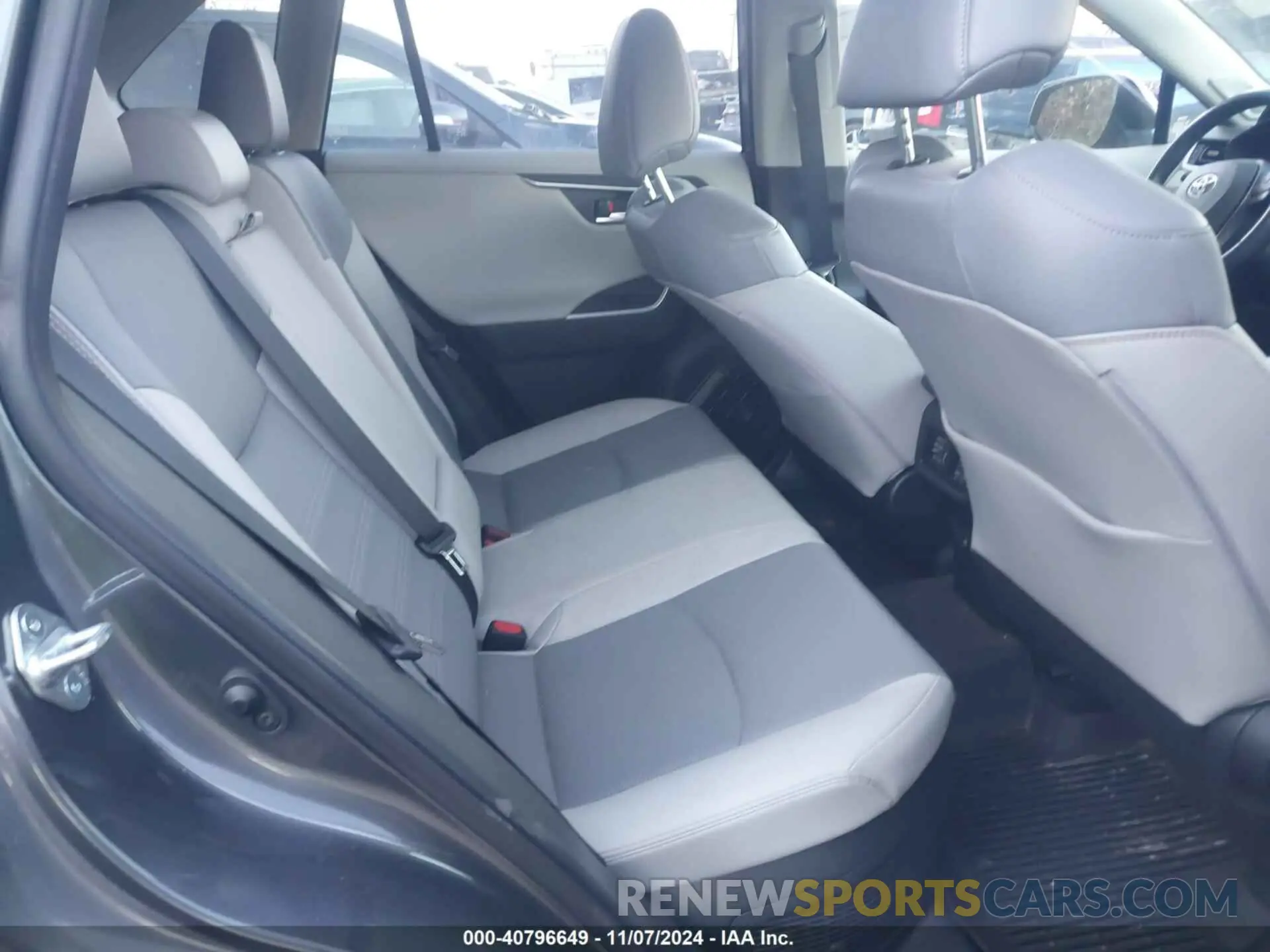 8 Photograph of a damaged car JTMDWRFV5LD543638 TOYOTA RAV4 2020