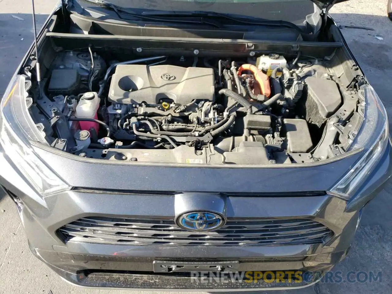 12 Photograph of a damaged car JTME6RFV0LD502161 TOYOTA RAV4 2020