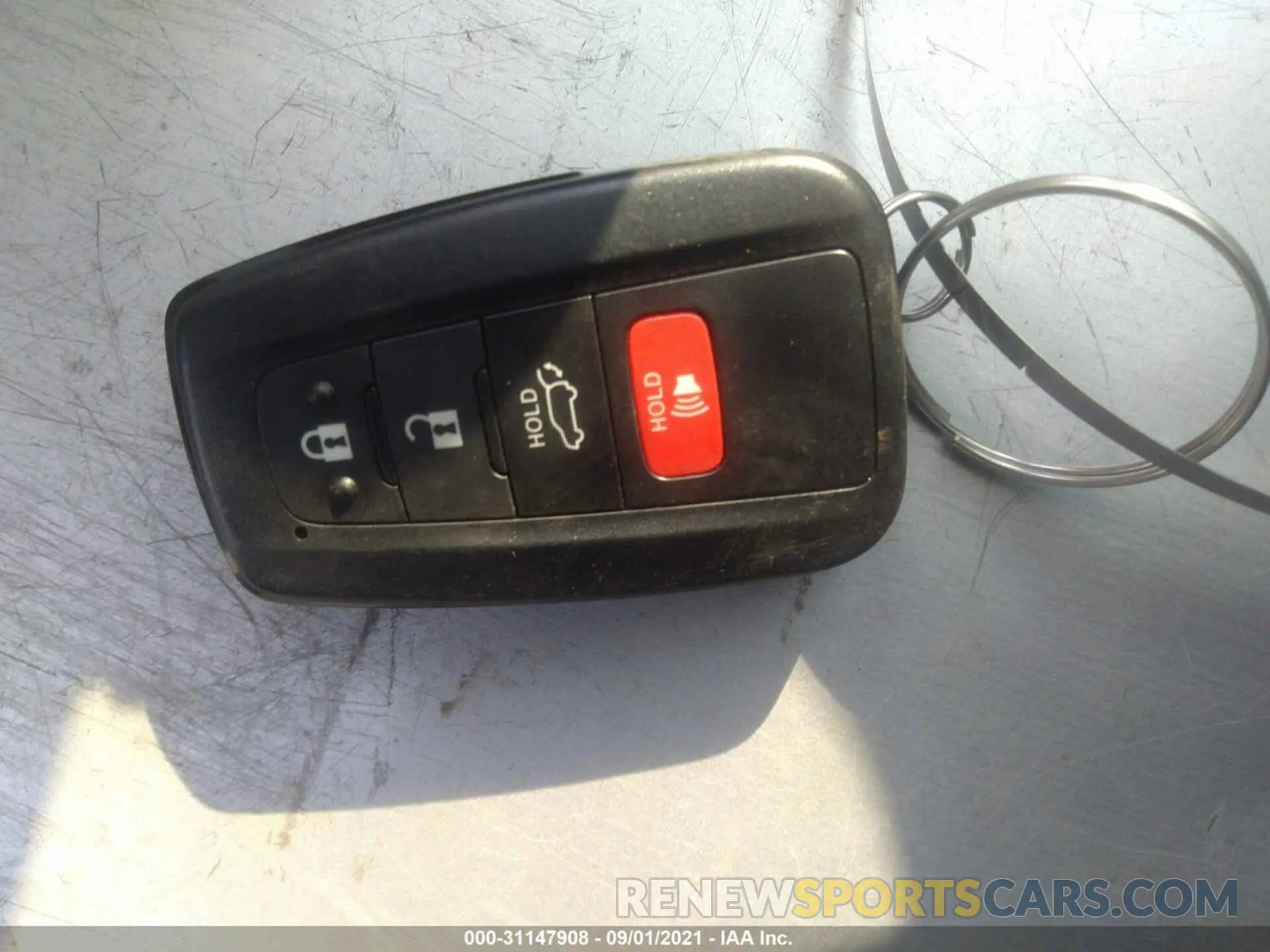 11 Photograph of a damaged car JTME6RFV3LD503305 TOYOTA RAV4 2020