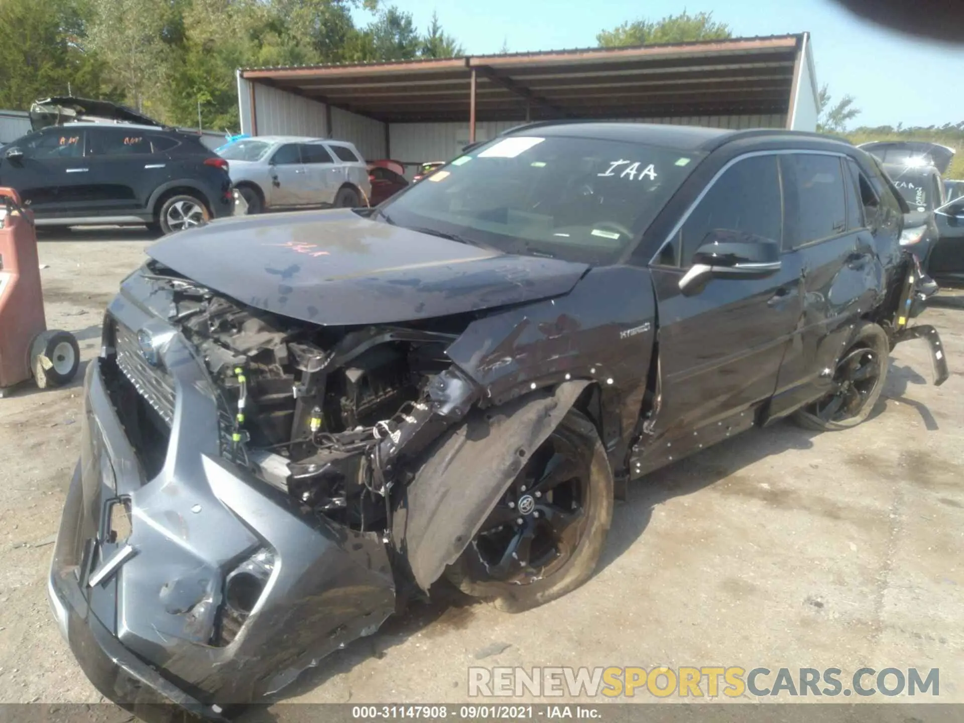 2 Photograph of a damaged car JTME6RFV3LD503305 TOYOTA RAV4 2020