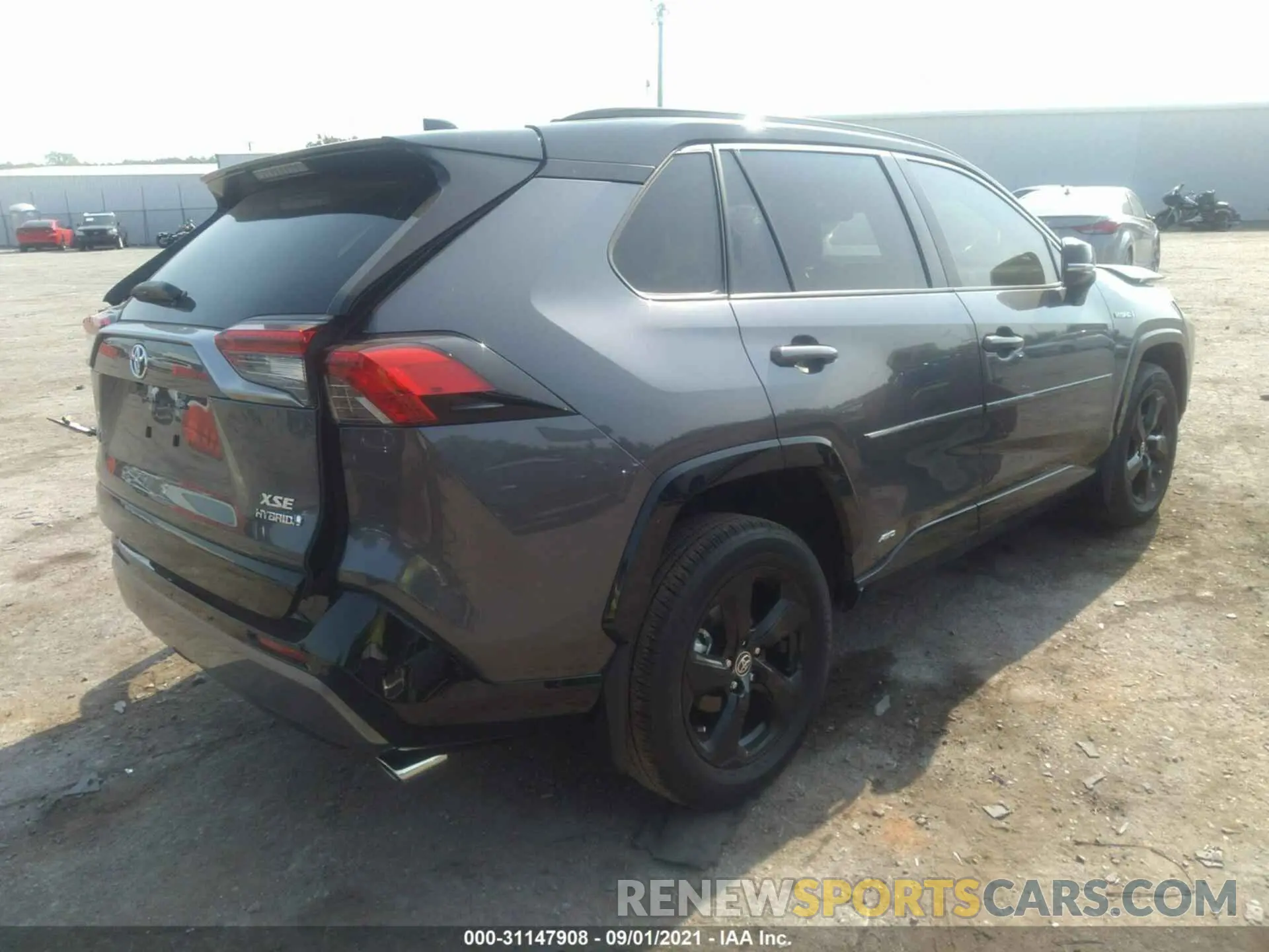 4 Photograph of a damaged car JTME6RFV3LD503305 TOYOTA RAV4 2020