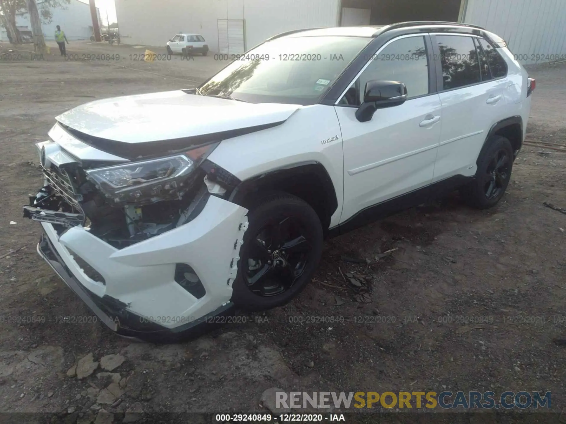 2 Photograph of a damaged car JTME6RFV4LD502583 TOYOTA RAV4 2020
