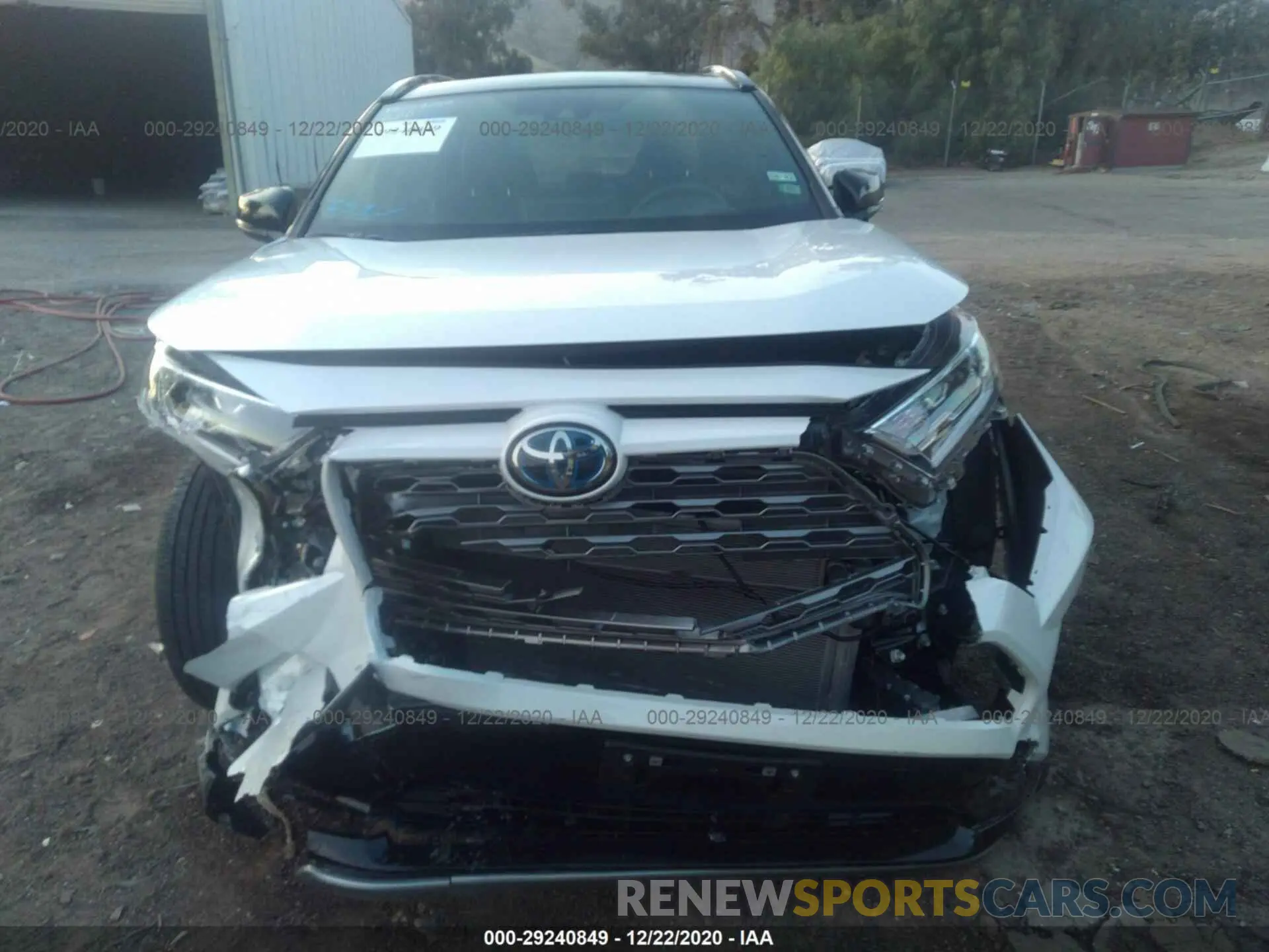 6 Photograph of a damaged car JTME6RFV4LD502583 TOYOTA RAV4 2020
