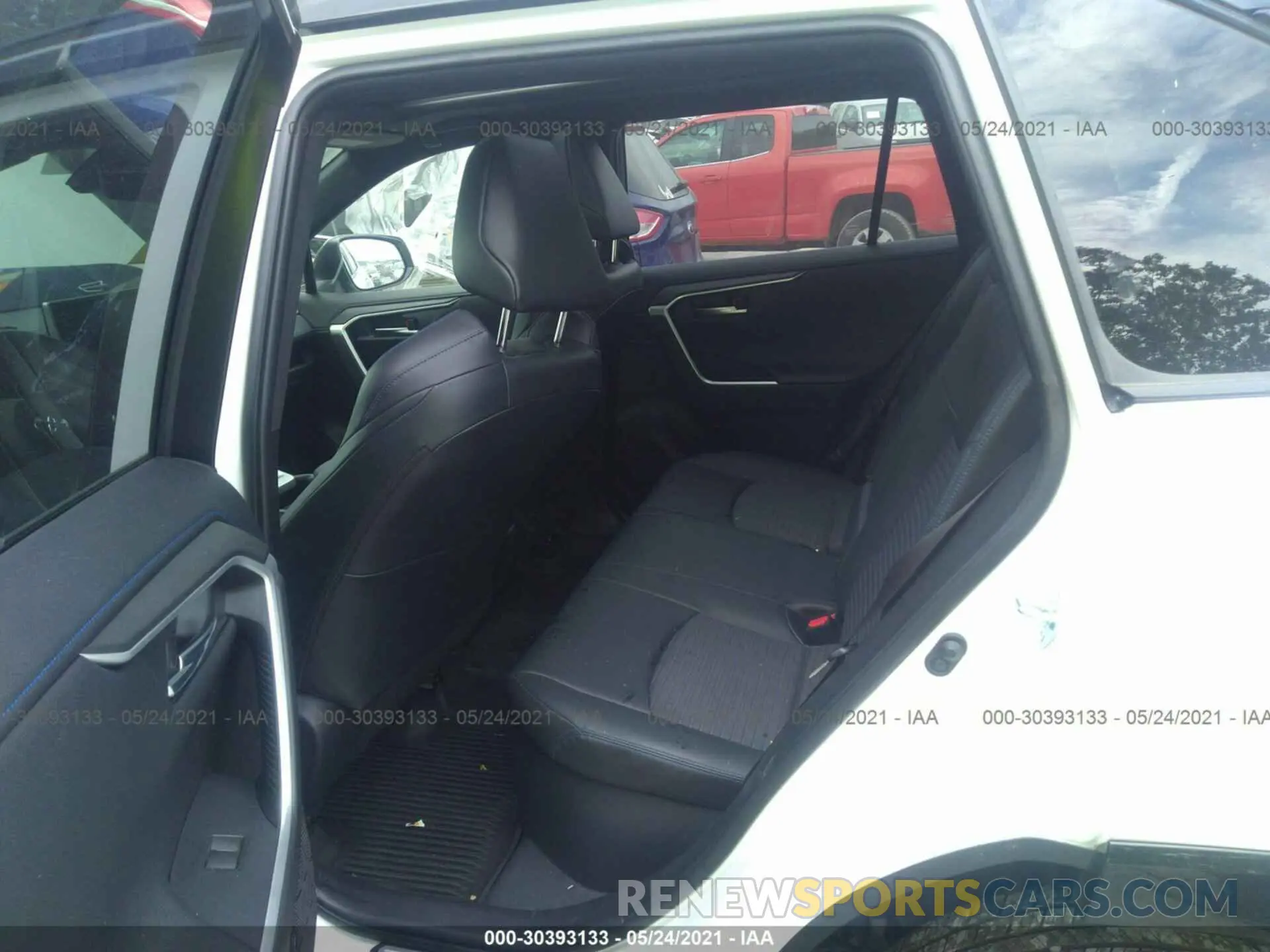 8 Photograph of a damaged car JTMEWRFV2LD548266 TOYOTA RAV4 2020