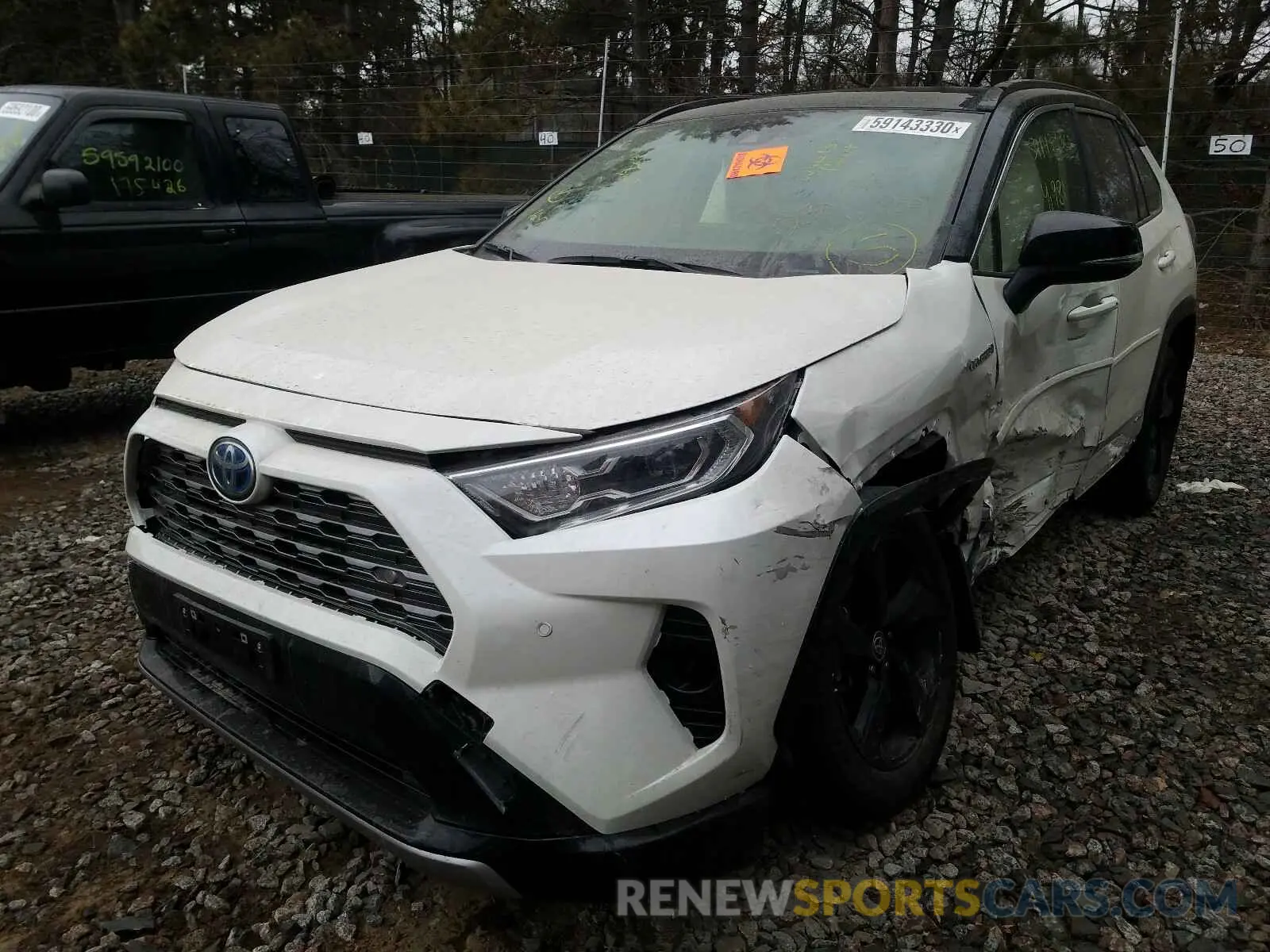 2 Photograph of a damaged car JTMEWRFV2LJ048299 TOYOTA RAV4 2020