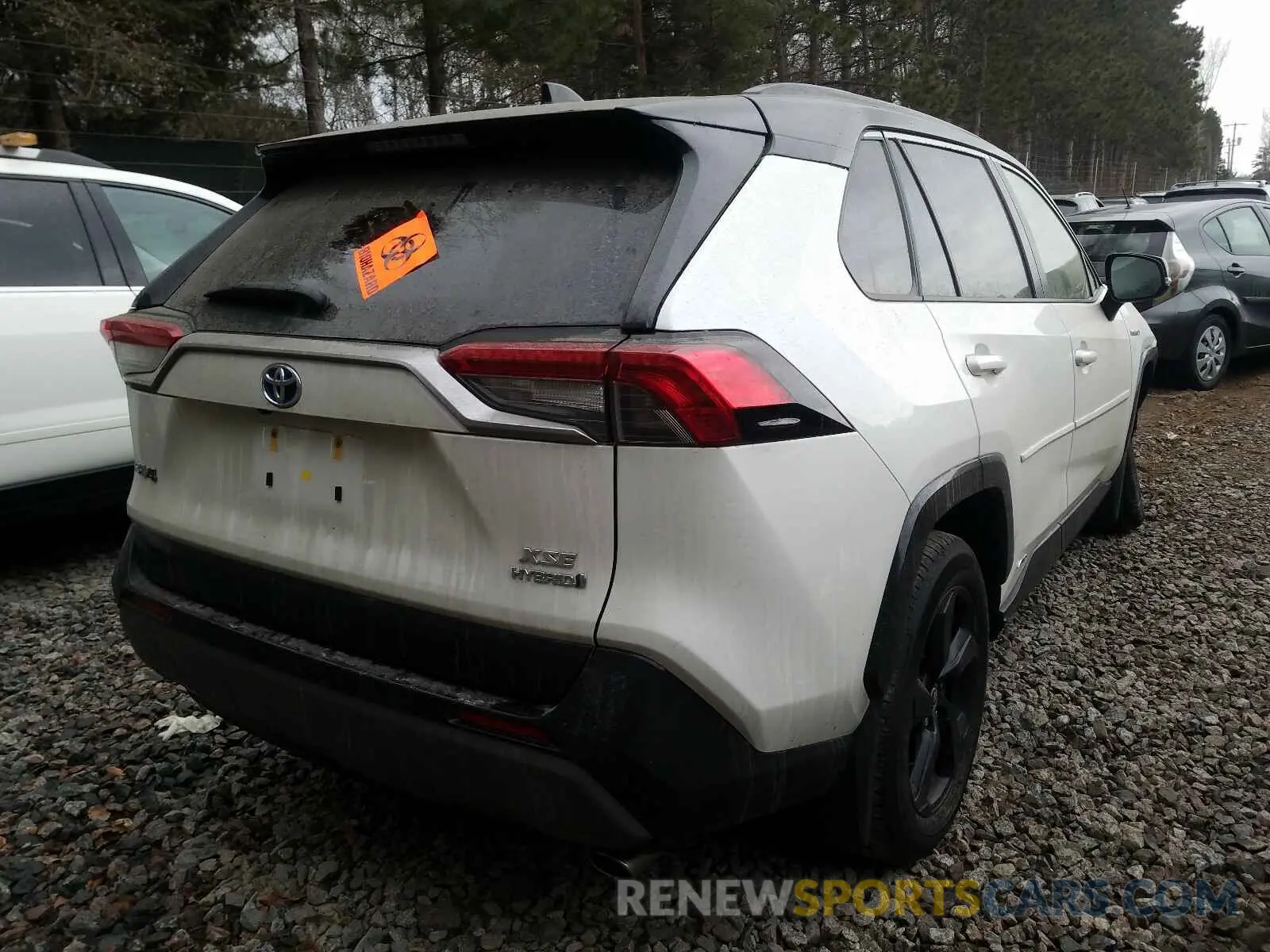 4 Photograph of a damaged car JTMEWRFV2LJ048299 TOYOTA RAV4 2020