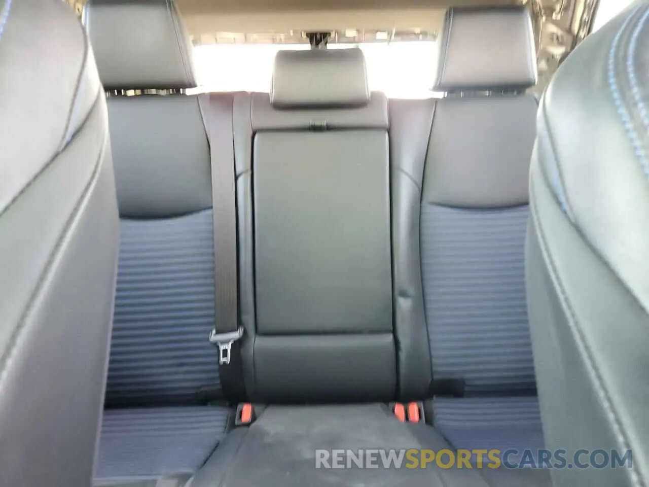 10 Фотография поврежденного автомобиля JTMEWRFV3LD530147 TOYOTA RAV4 2020