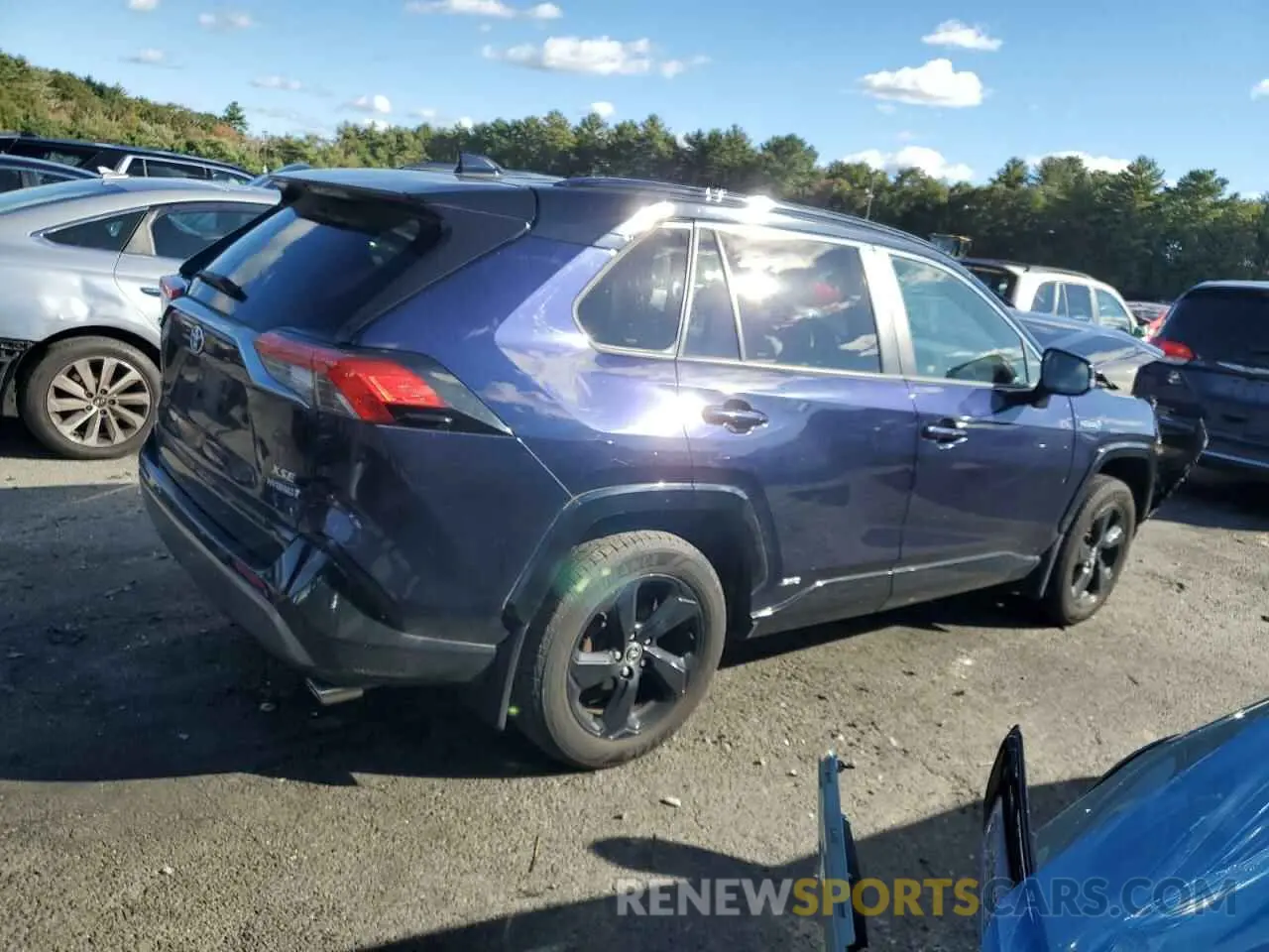 3 Photograph of a damaged car JTMEWRFV3LD538460 TOYOTA RAV4 2020