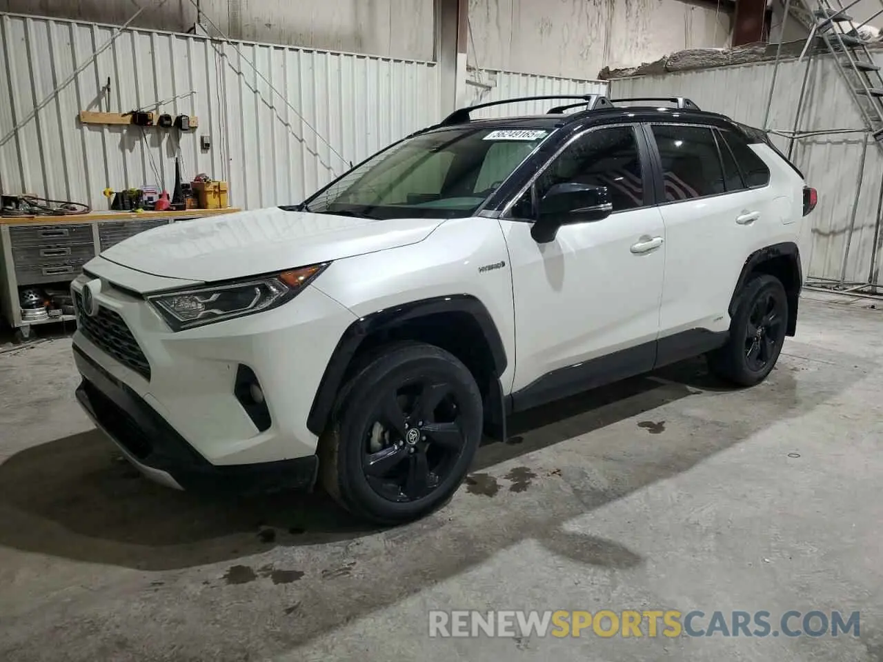 1 Фотография поврежденного автомобиля JTMEWRFV3LJ046643 TOYOTA RAV4 2020