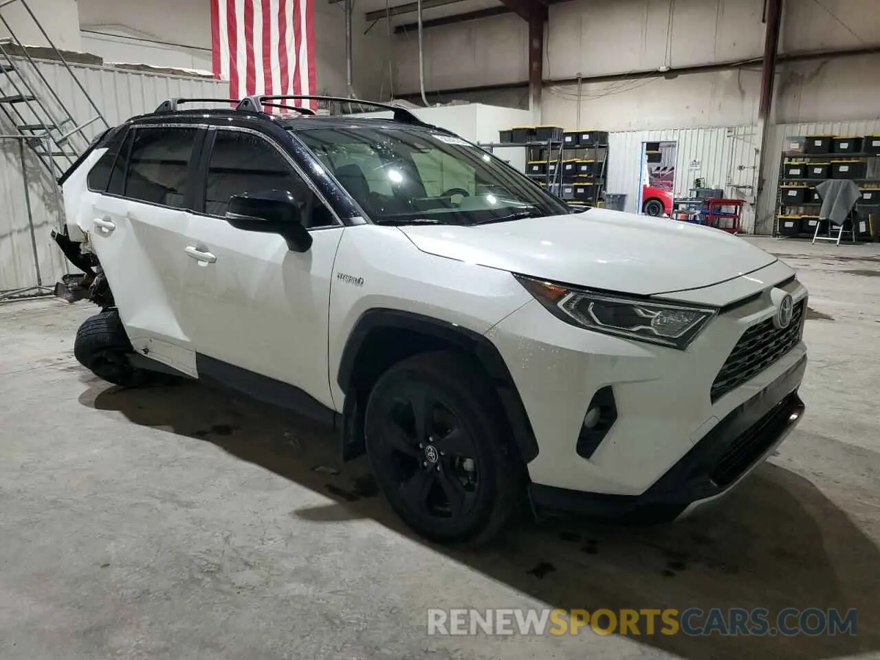 4 Фотография поврежденного автомобиля JTMEWRFV3LJ046643 TOYOTA RAV4 2020