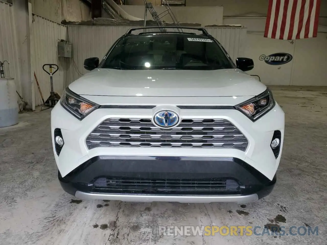 5 Фотография поврежденного автомобиля JTMEWRFV3LJ046643 TOYOTA RAV4 2020