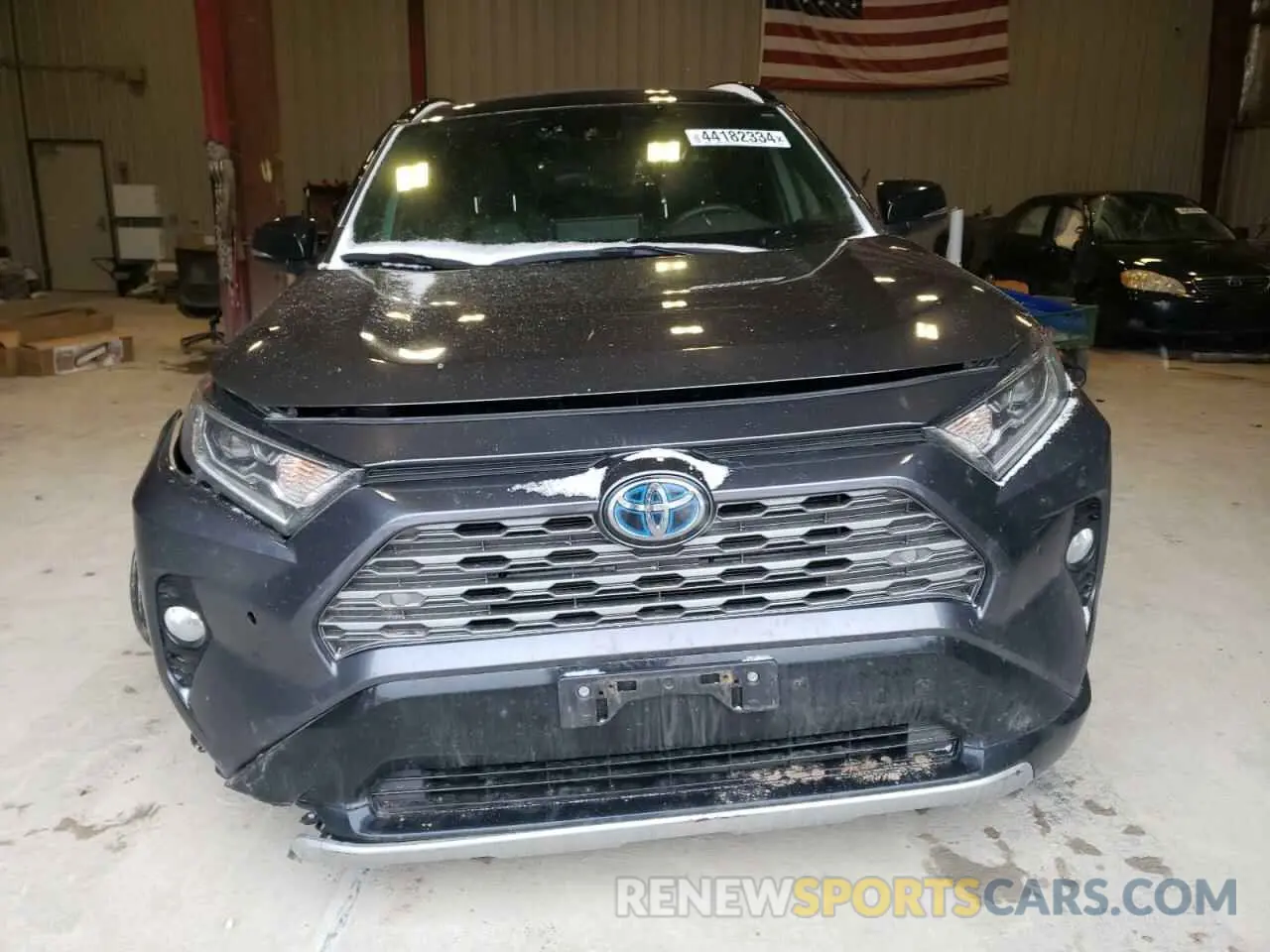 5 Photograph of a damaged car JTMEWRFV4LD545546 TOYOTA RAV4 2020