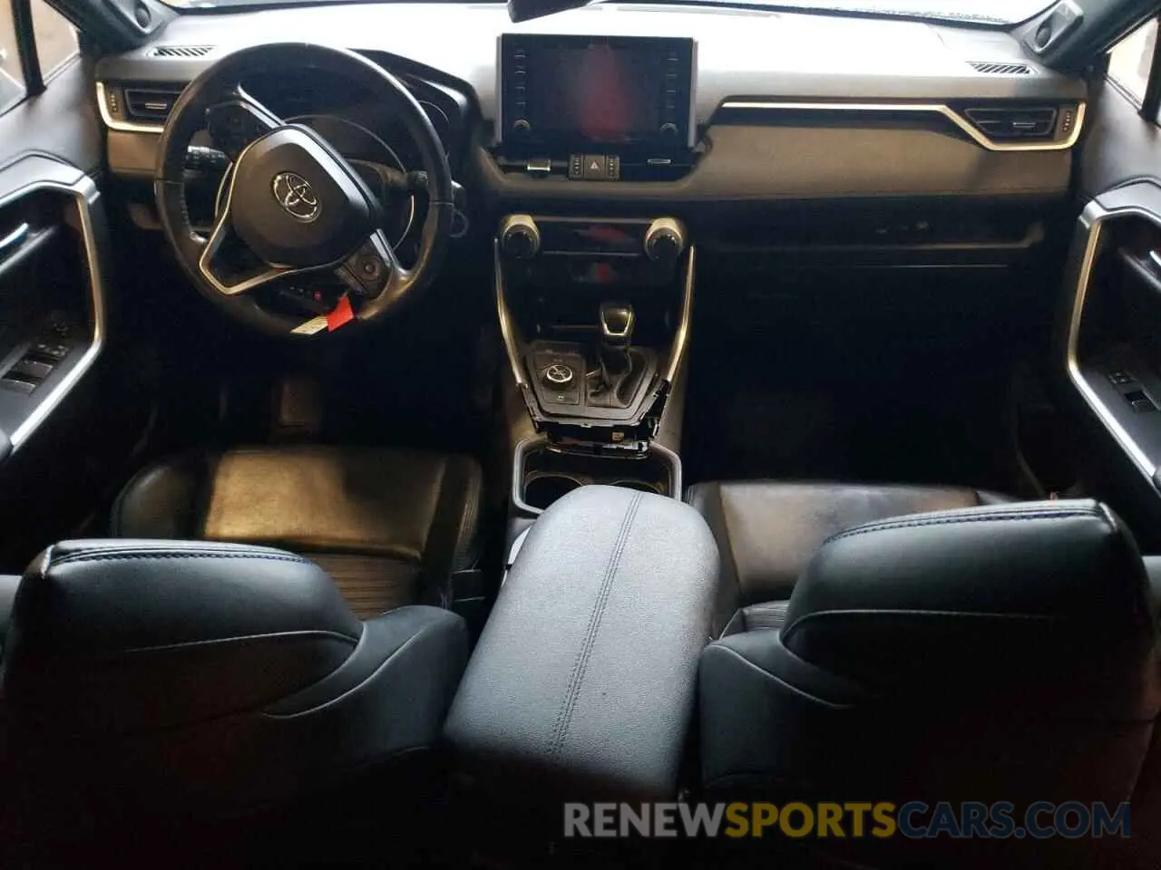 8 Photograph of a damaged car JTMEWRFV4LD545546 TOYOTA RAV4 2020