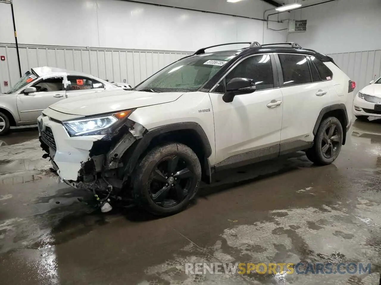 1 Photograph of a damaged car JTMEWRFV7LD527123 TOYOTA RAV4 2020