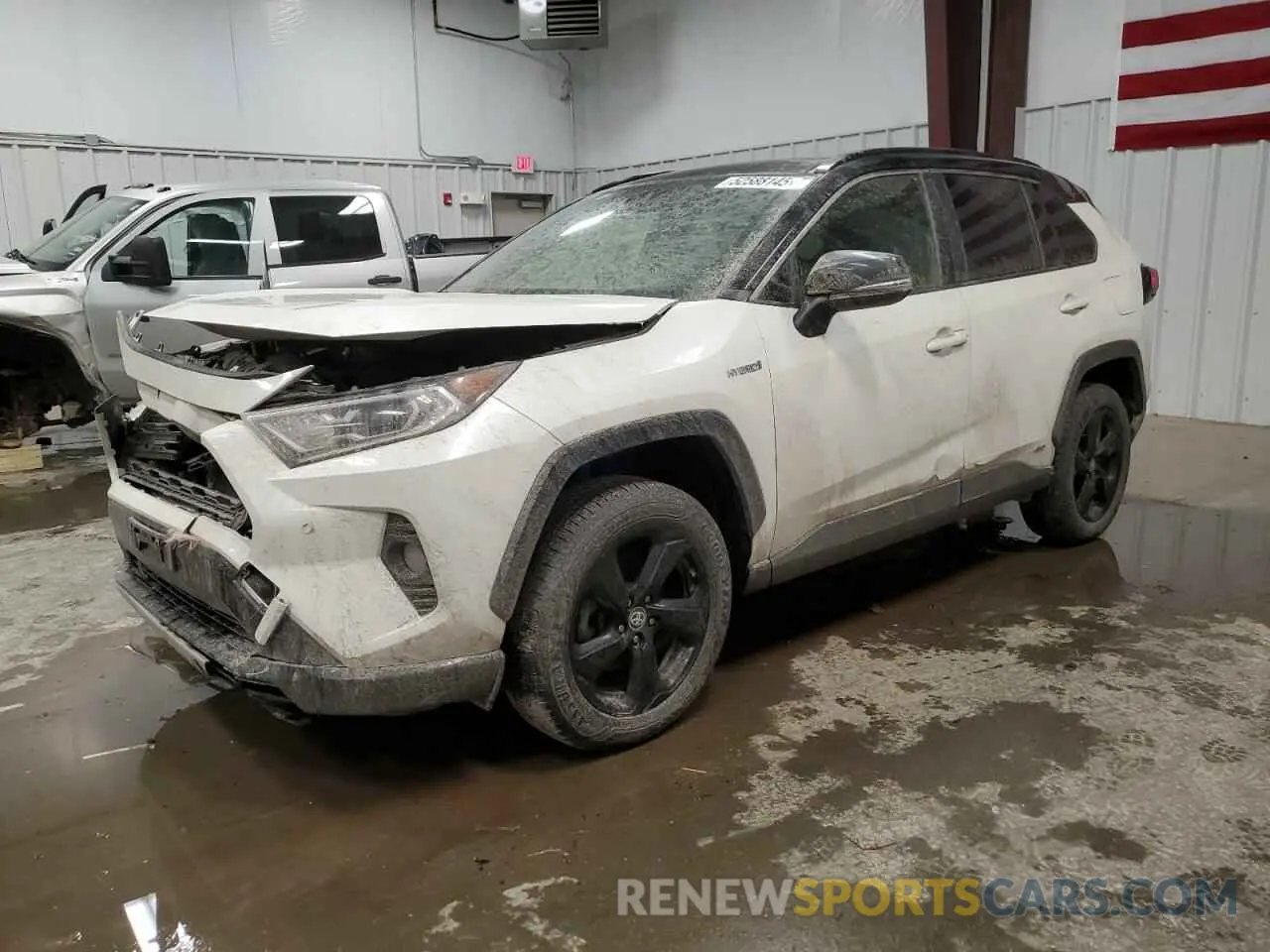 1 Photograph of a damaged car JTMEWRFV7LD548005 TOYOTA RAV4 2020
