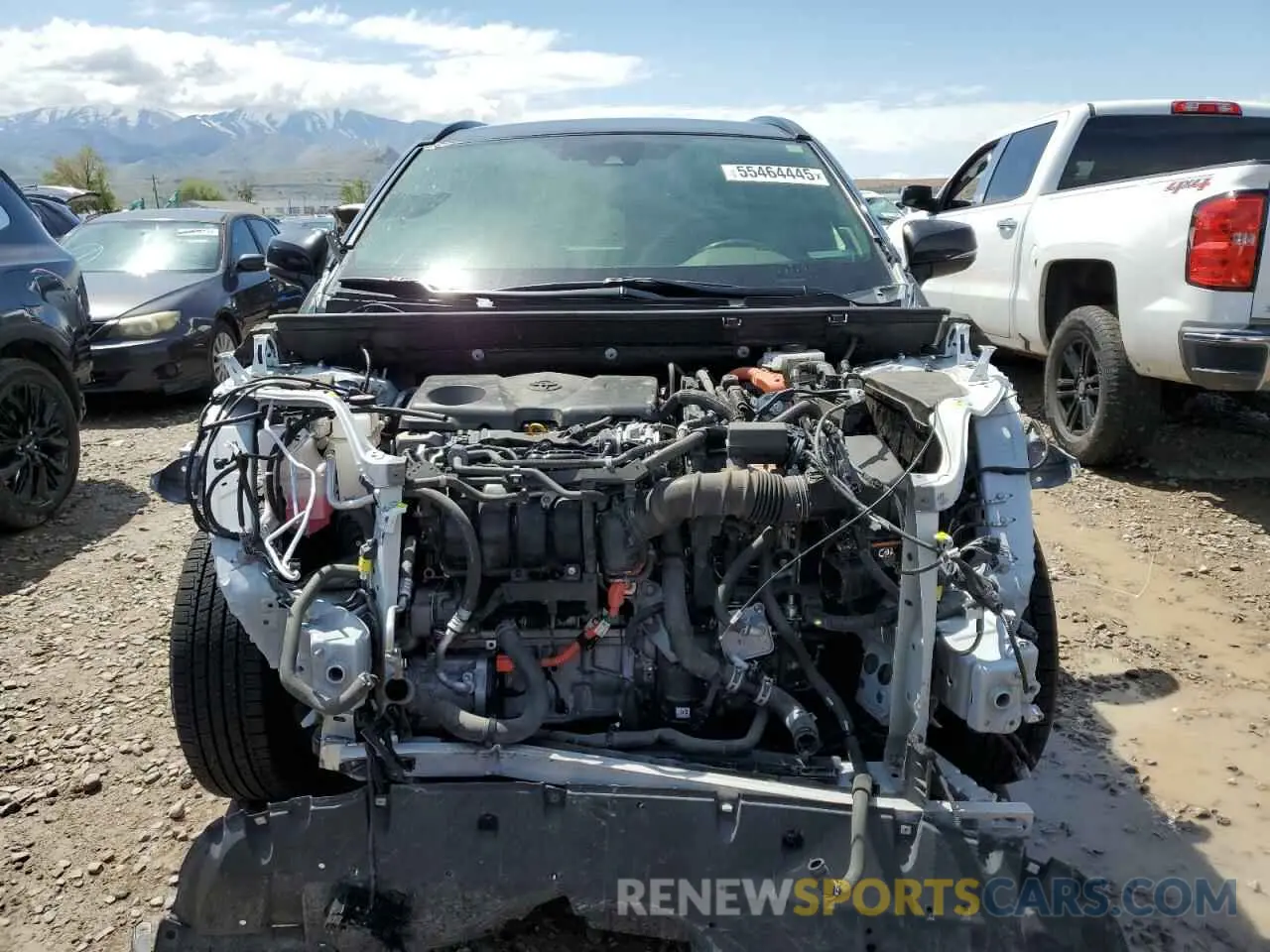 5 Photograph of a damaged car JTMEWRFV8LJ035525 TOYOTA RAV4 2020