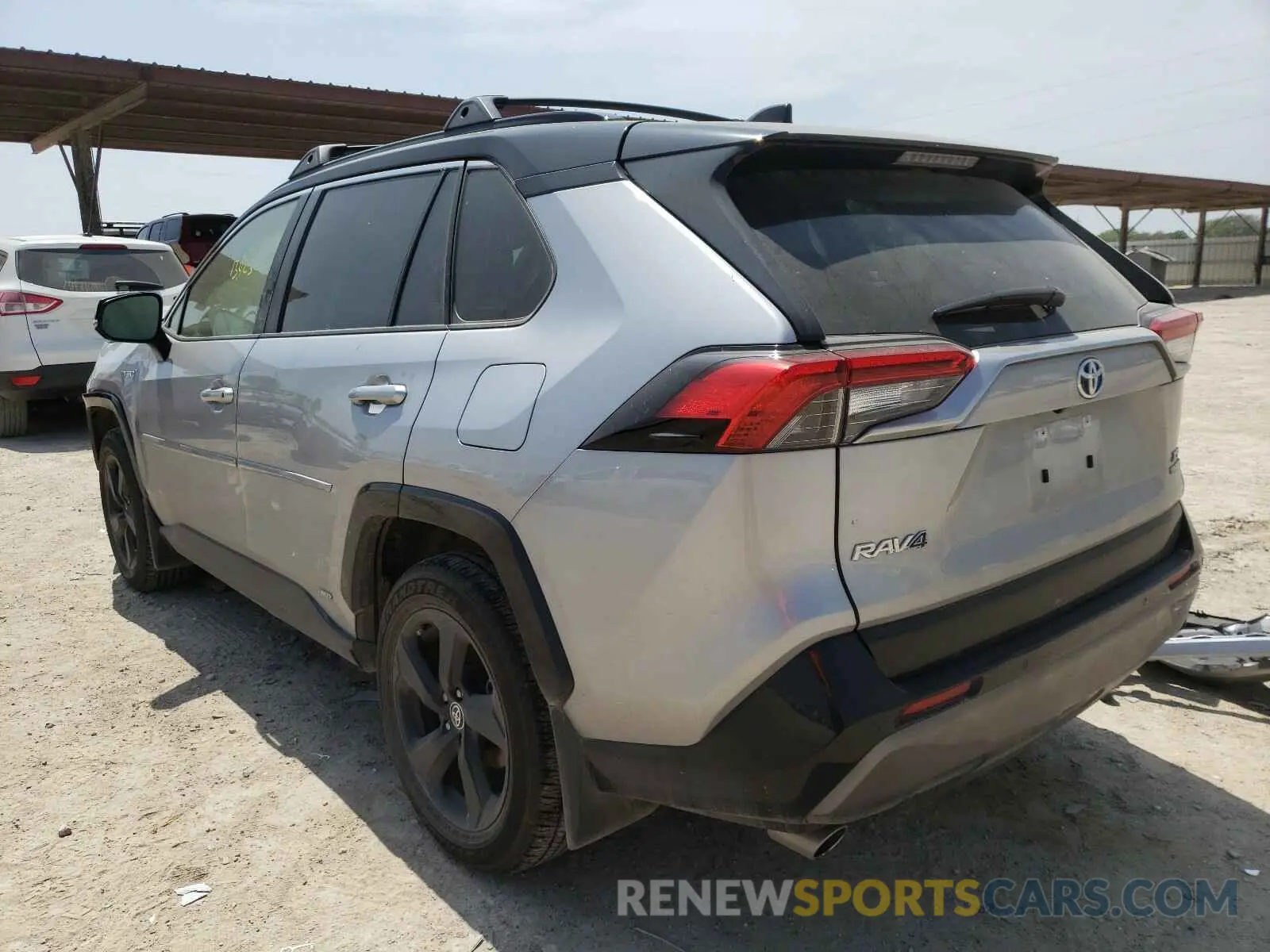 3 Photograph of a damaged car JTMEWRFV9LD537152 TOYOTA RAV4 2020