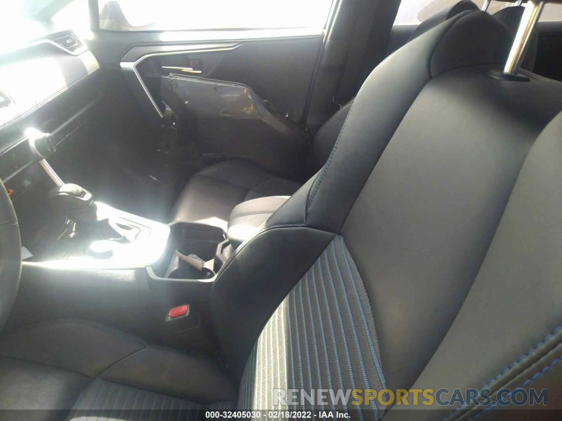 5 Фотография поврежденного автомобиля JTMEWRFVXLD542666 TOYOTA RAV4 2020