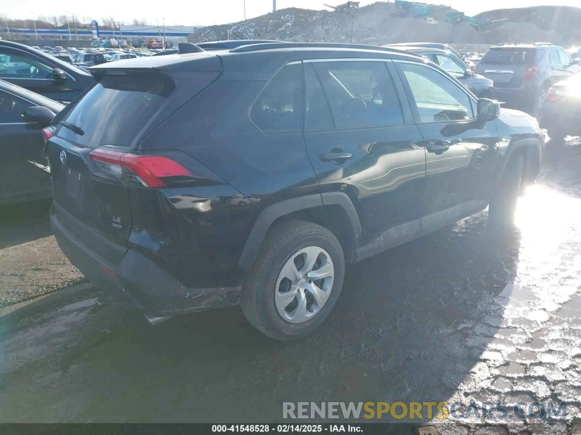 4 Photograph of a damaged car JTMF1RFV4LD058513 TOYOTA RAV4 2020