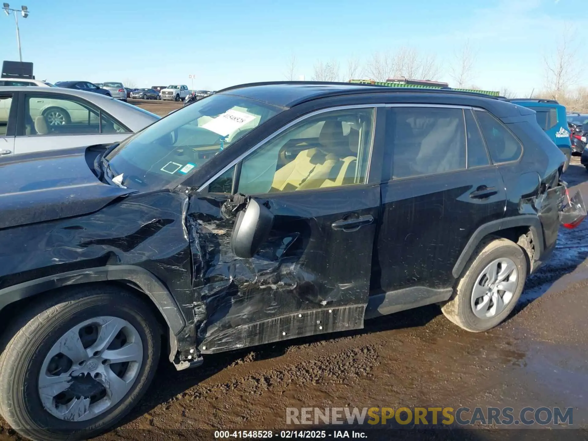 6 Photograph of a damaged car JTMF1RFV4LD058513 TOYOTA RAV4 2020