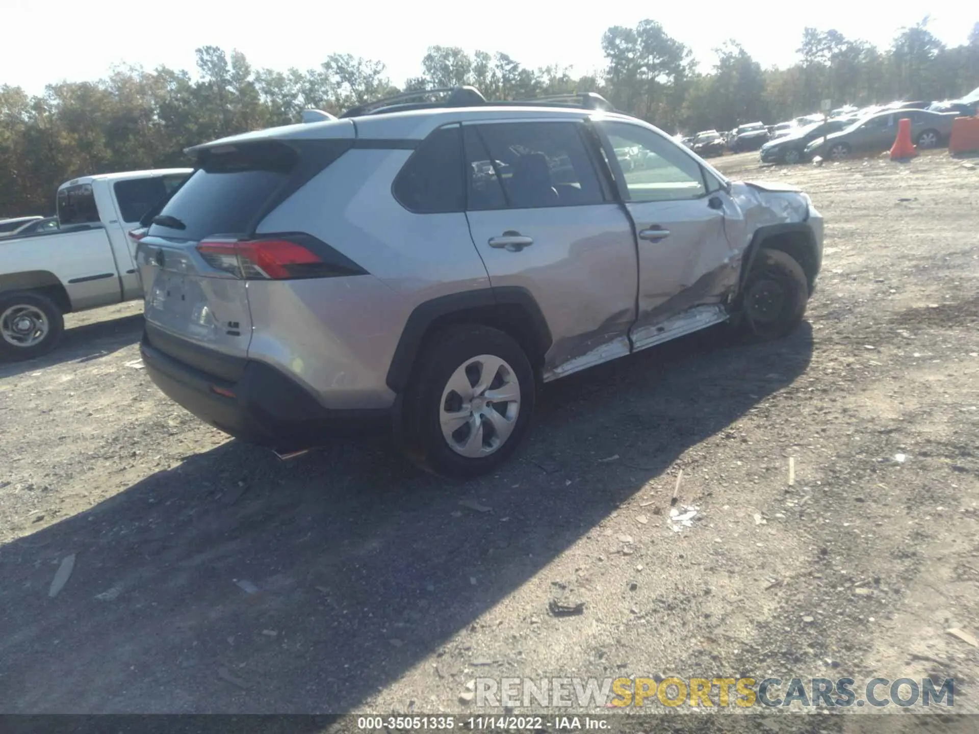 4 Фотография поврежденного автомобиля JTMF1RFV7LD059493 TOYOTA RAV4 2020