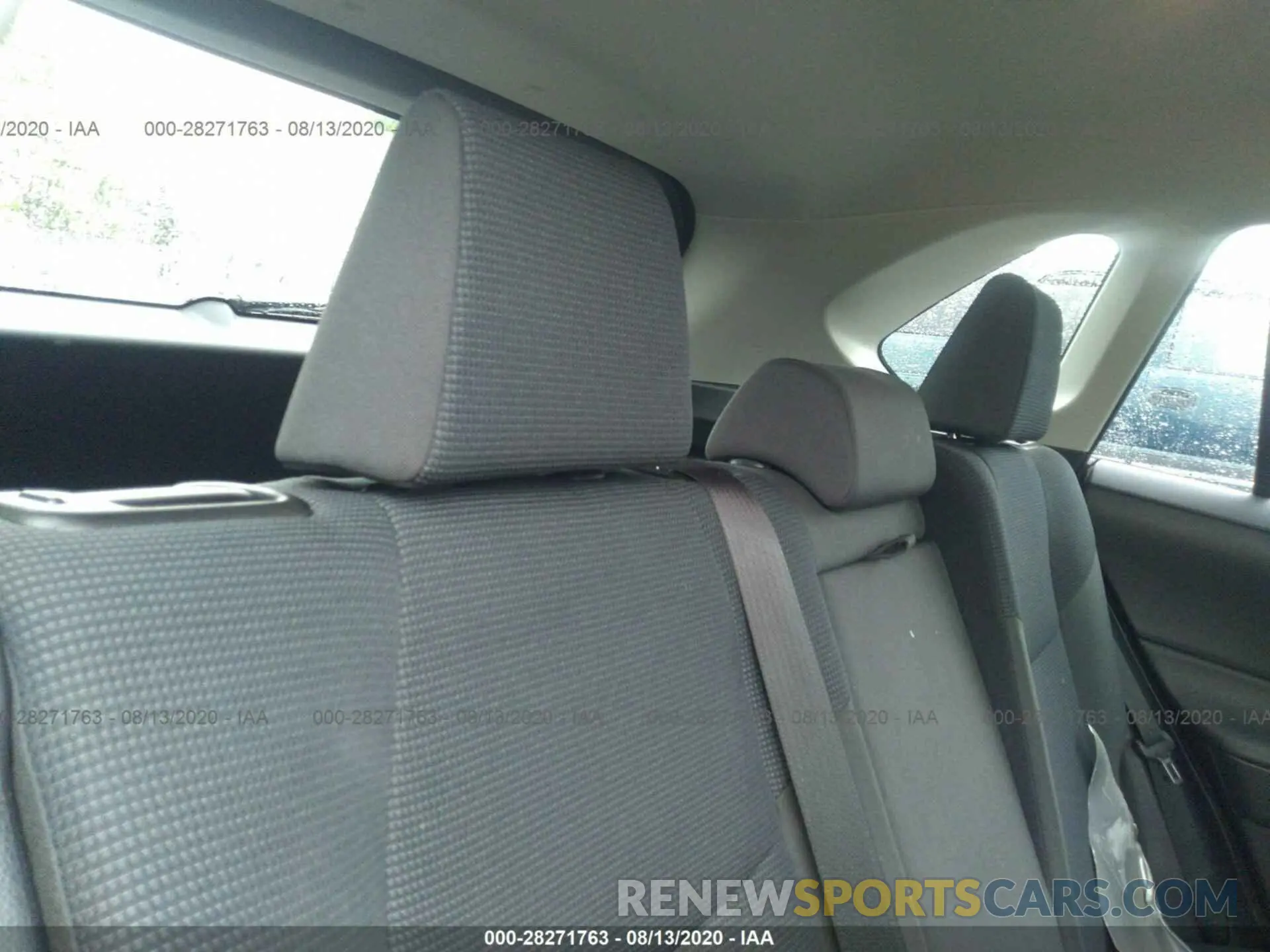 8 Photograph of a damaged car JTMF1RFVXLD061495 TOYOTA RAV4 2020