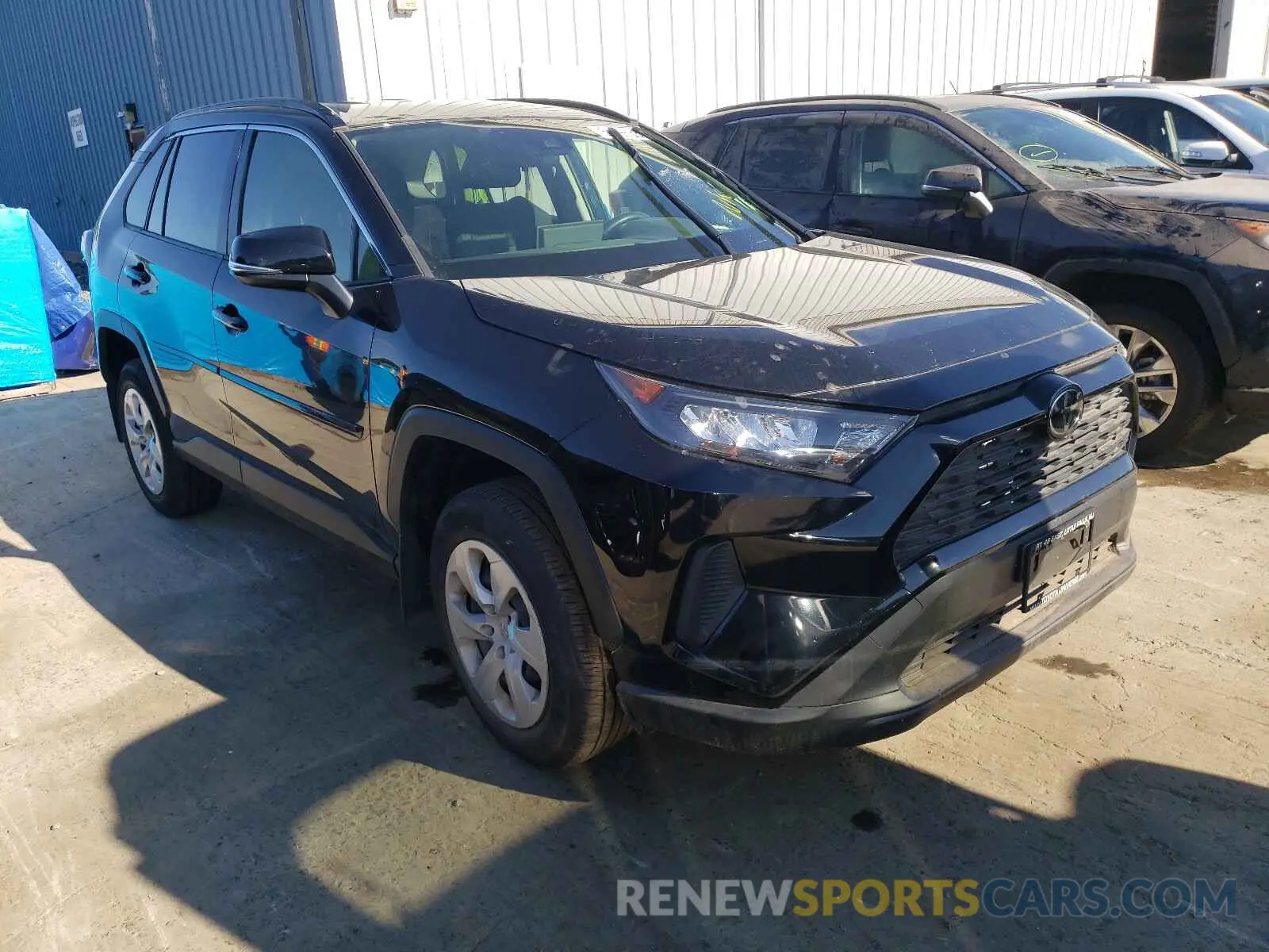 1 Photograph of a damaged car JTMG1RFV1LD060045 TOYOTA RAV4 2020