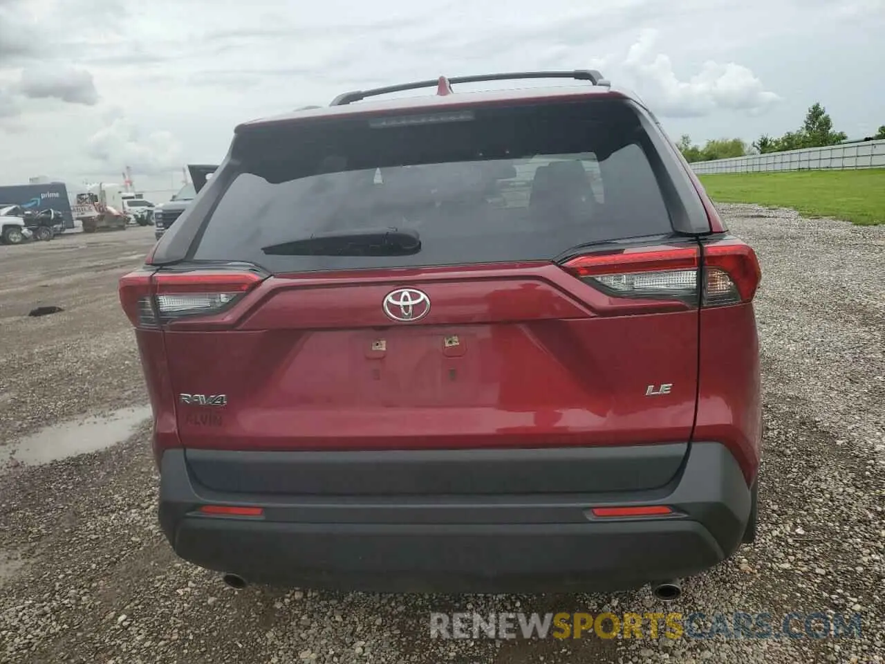 6 Photograph of a damaged car JTMH1RFV1LD042956 TOYOTA RAV4 2020