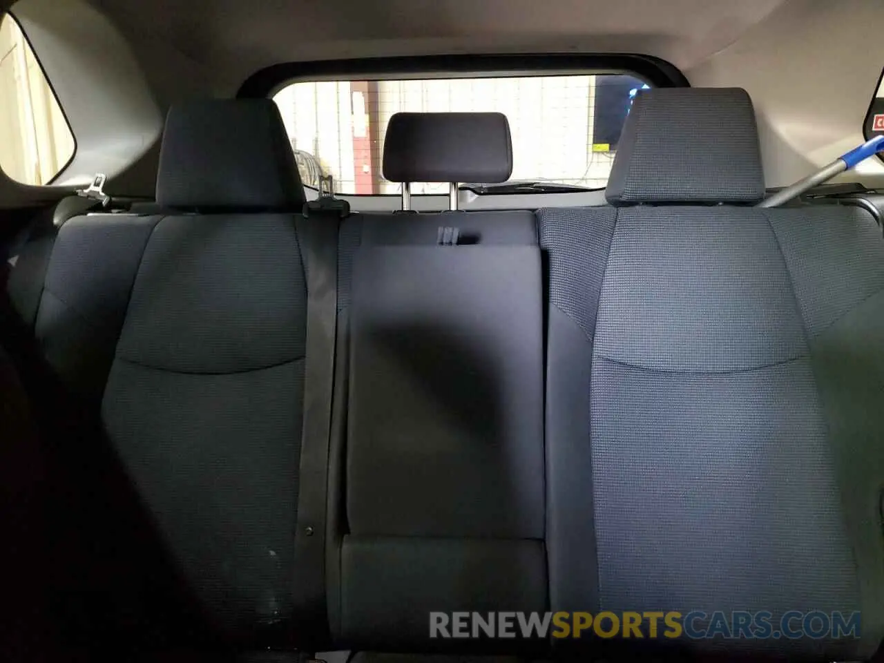10 Фотография поврежденного автомобиля JTMH1RFV3LD052811 TOYOTA RAV4 2020