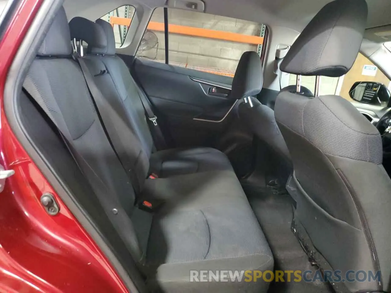 11 Фотография поврежденного автомобиля JTMH1RFV3LD052811 TOYOTA RAV4 2020