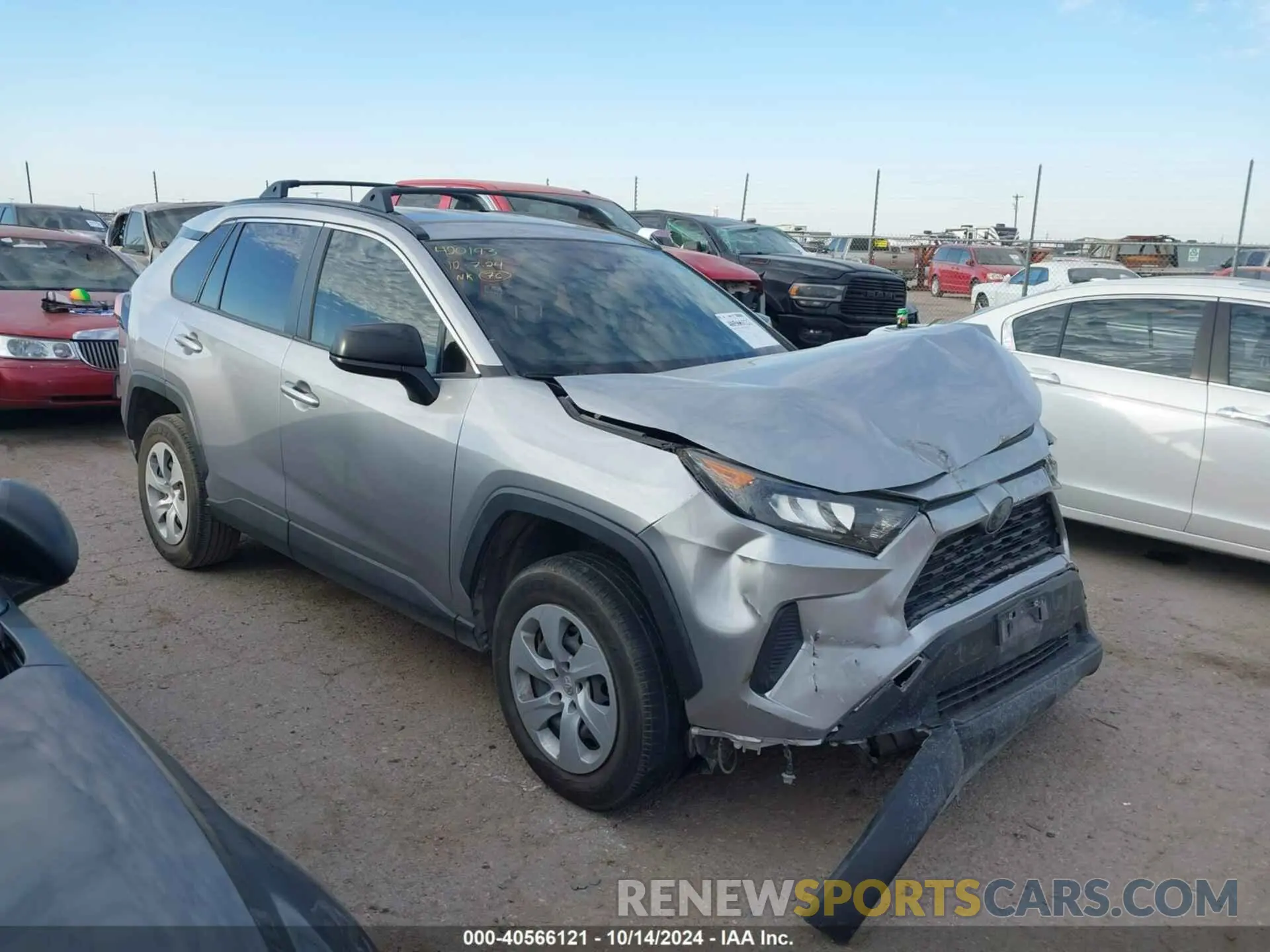 1 Photograph of a damaged car JTMH1RFV4LD044166 TOYOTA RAV4 2020