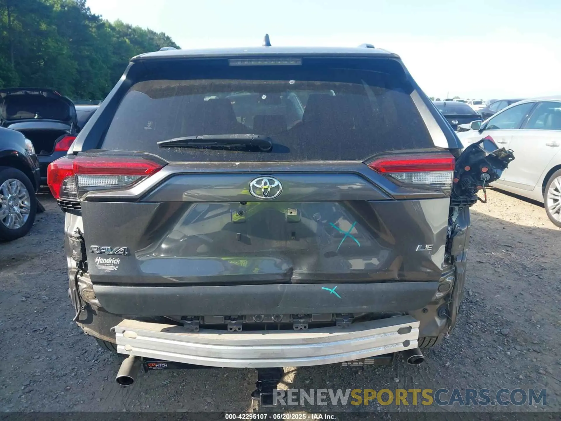 17 Photograph of a damaged car JTMK1RFV3LD053513 TOYOTA RAV4 2020